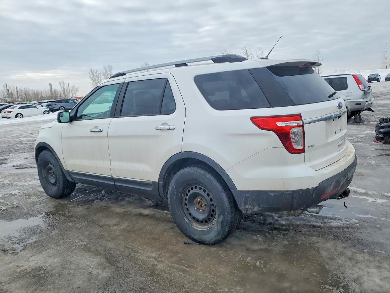 2011 Ford Explorer White vin: 1FMHK8D8XBGA52415