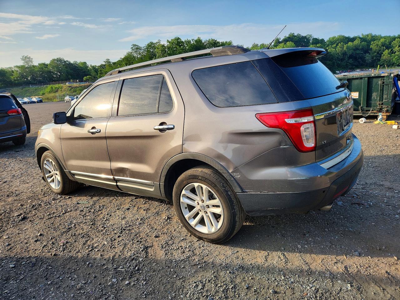 2011 Ford Explorer Xlt Gray vin: 1FMHK8D8XBGA54990