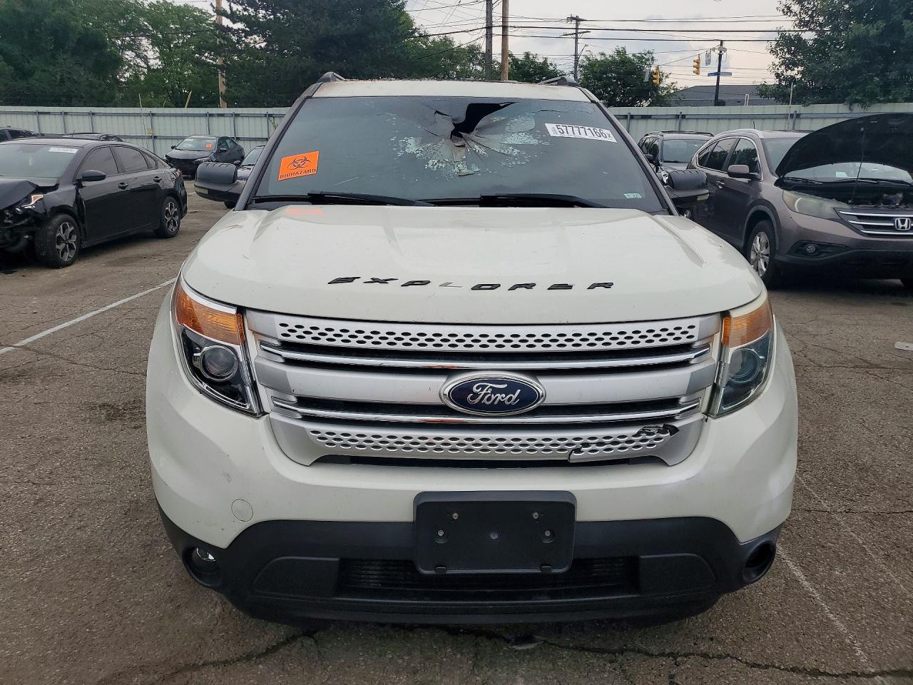 2012 Ford Explorer Xlt Белый vin: 1FMHK8D8XCGA09291