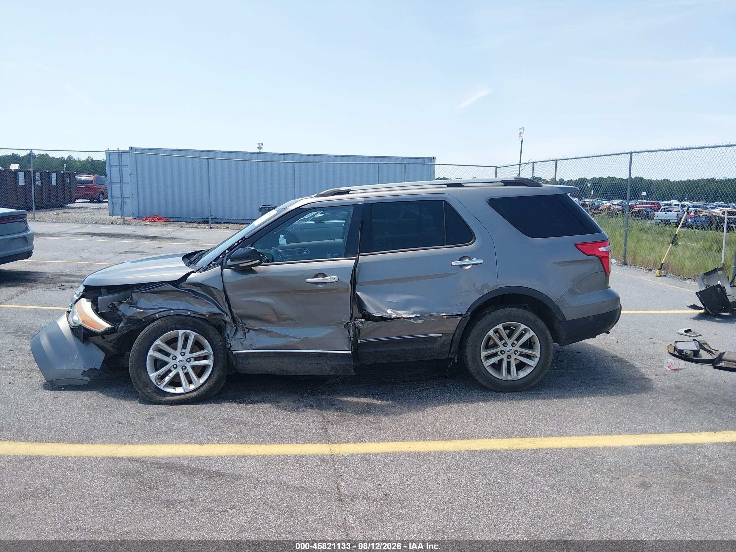 2012 Ford Explorer Xlt Gray vin: 1FMHK8D8XCGA77946