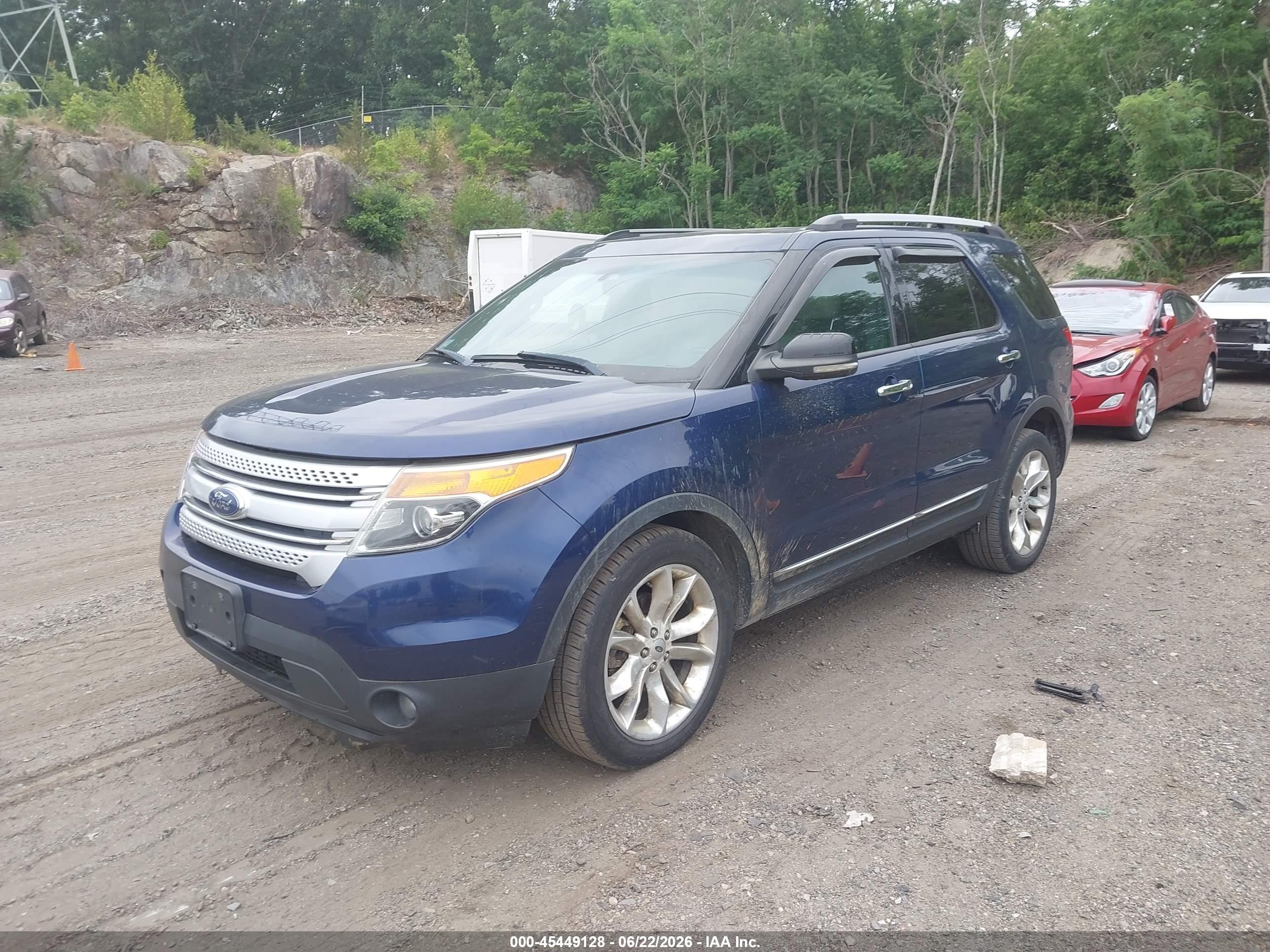 2012 Ford Explorer Xlt Blue vin: 1FMHK8D8XCGA97212