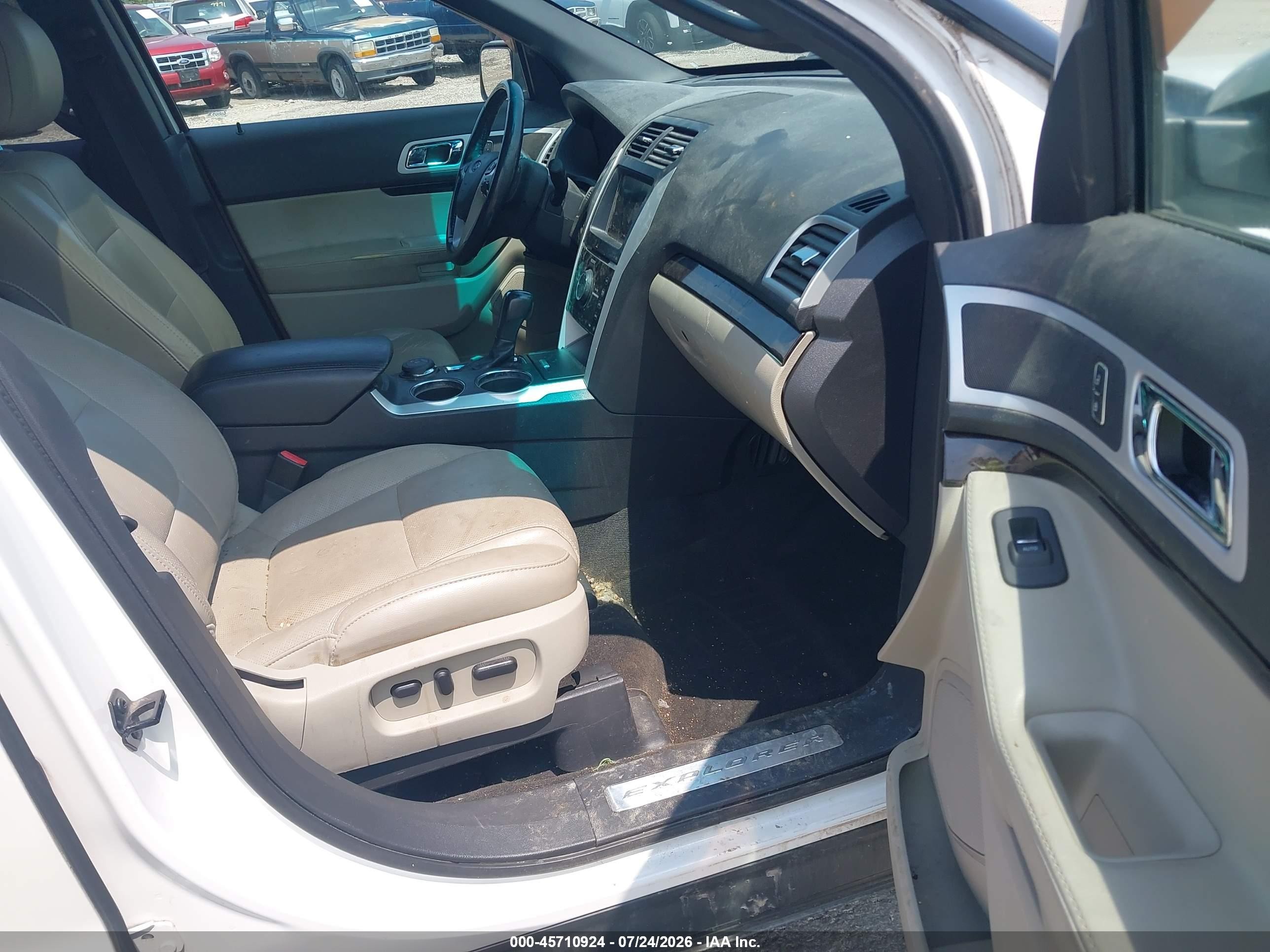 2011 Ford Explorer Limited White vin: 1FMHK8F80BGA68023