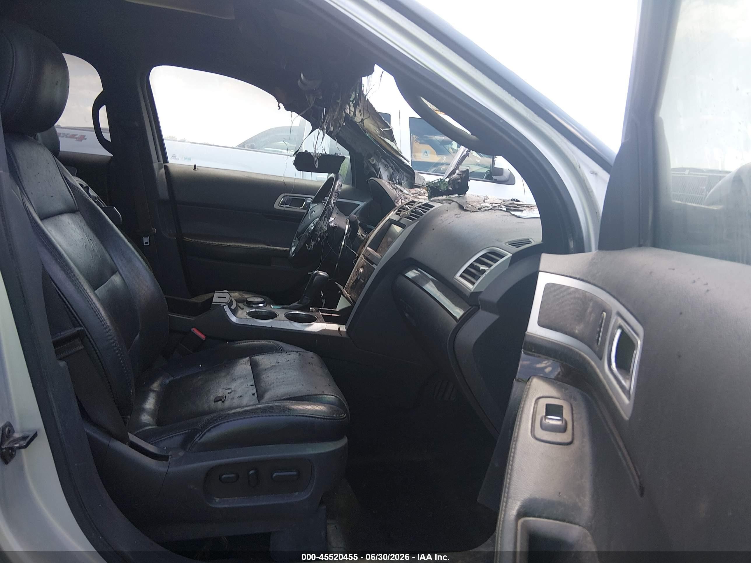 2011 Ford Explorer Limited Silver vin: 1FMHK8F81BGA70914
