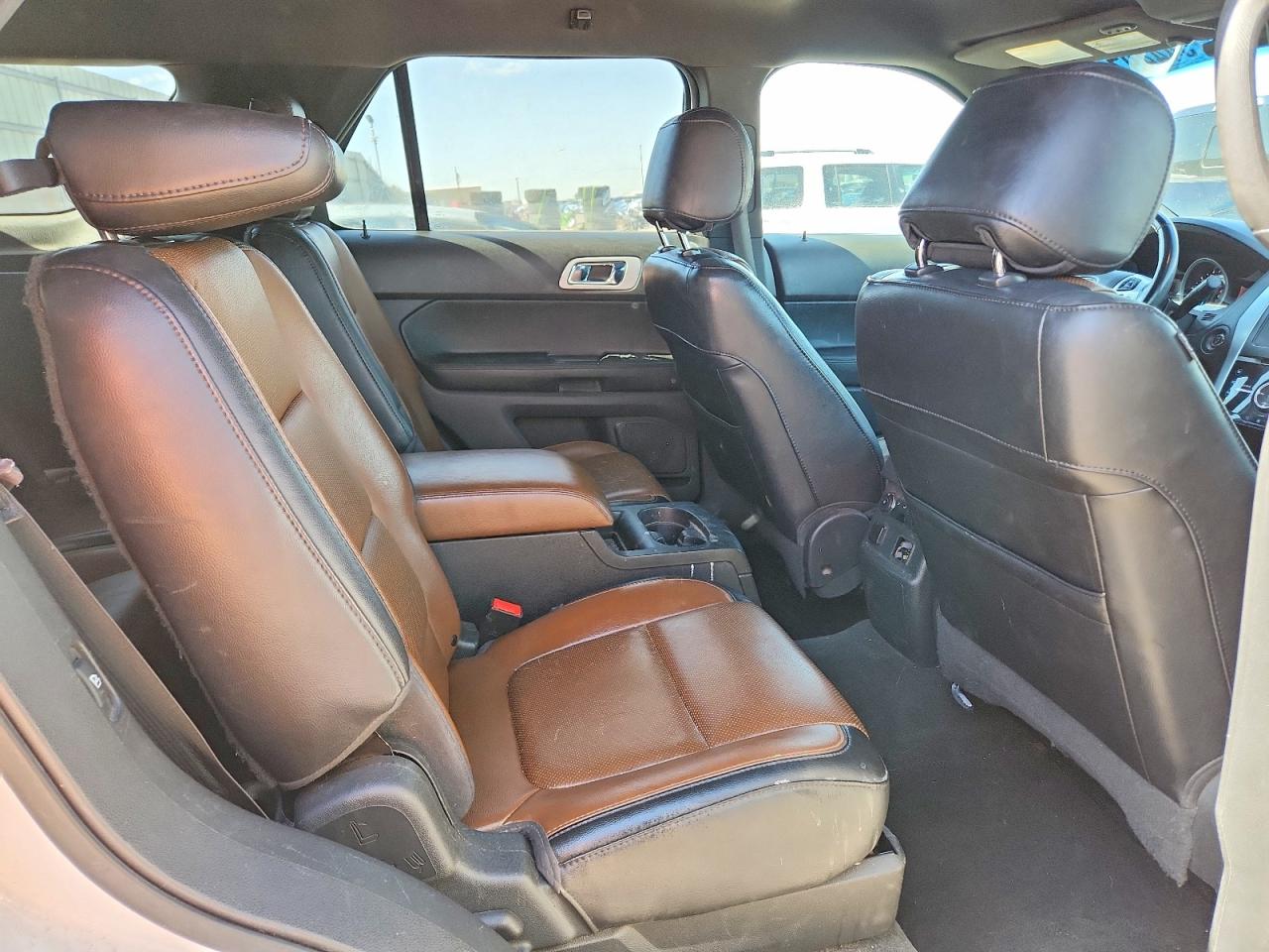 2011 Ford Explorer Limited White vin: 1FMHK8F82BGA27621