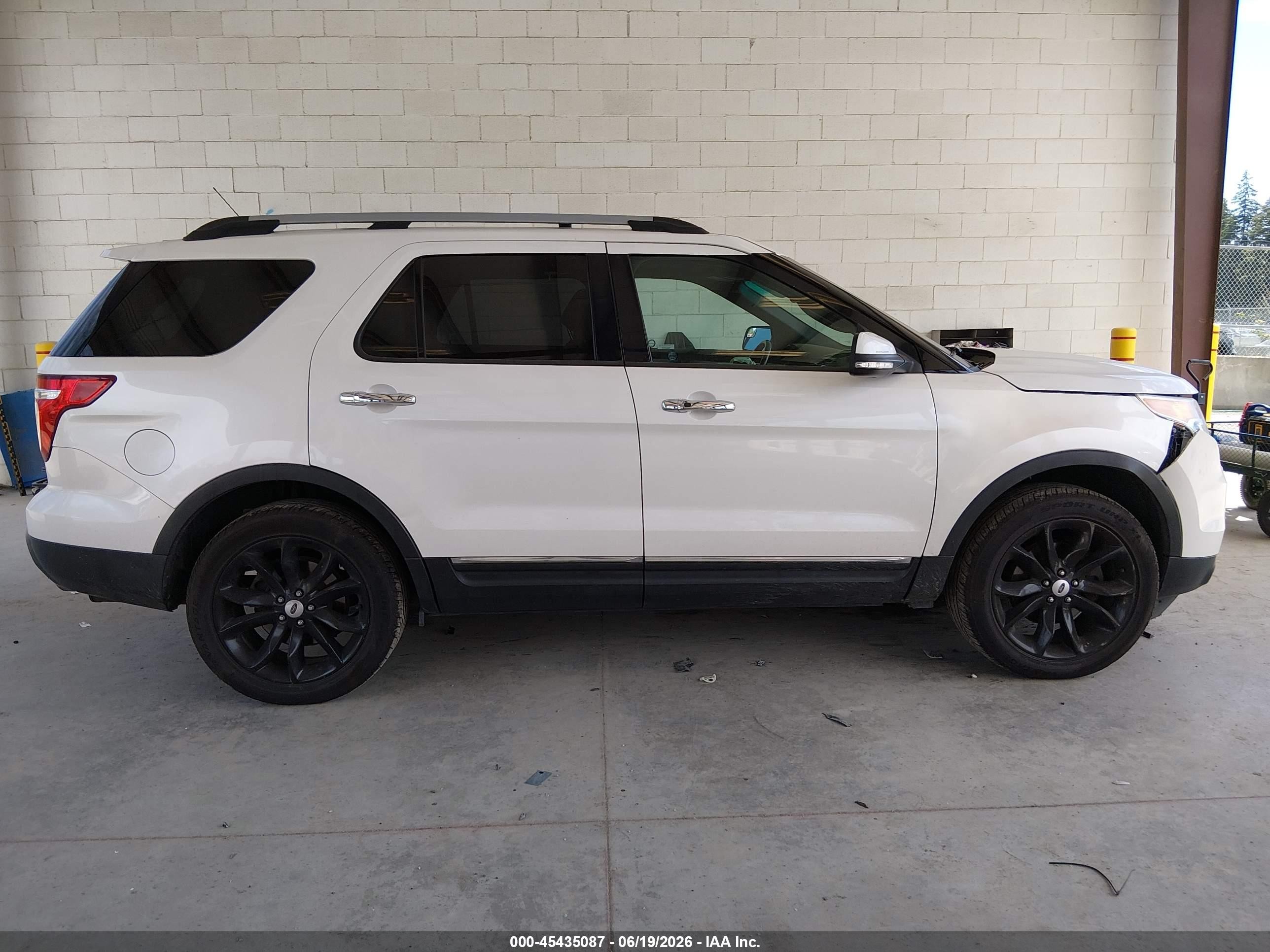 2012 Ford Explorer Limited White vin: 1FMHK8F82CGA33775