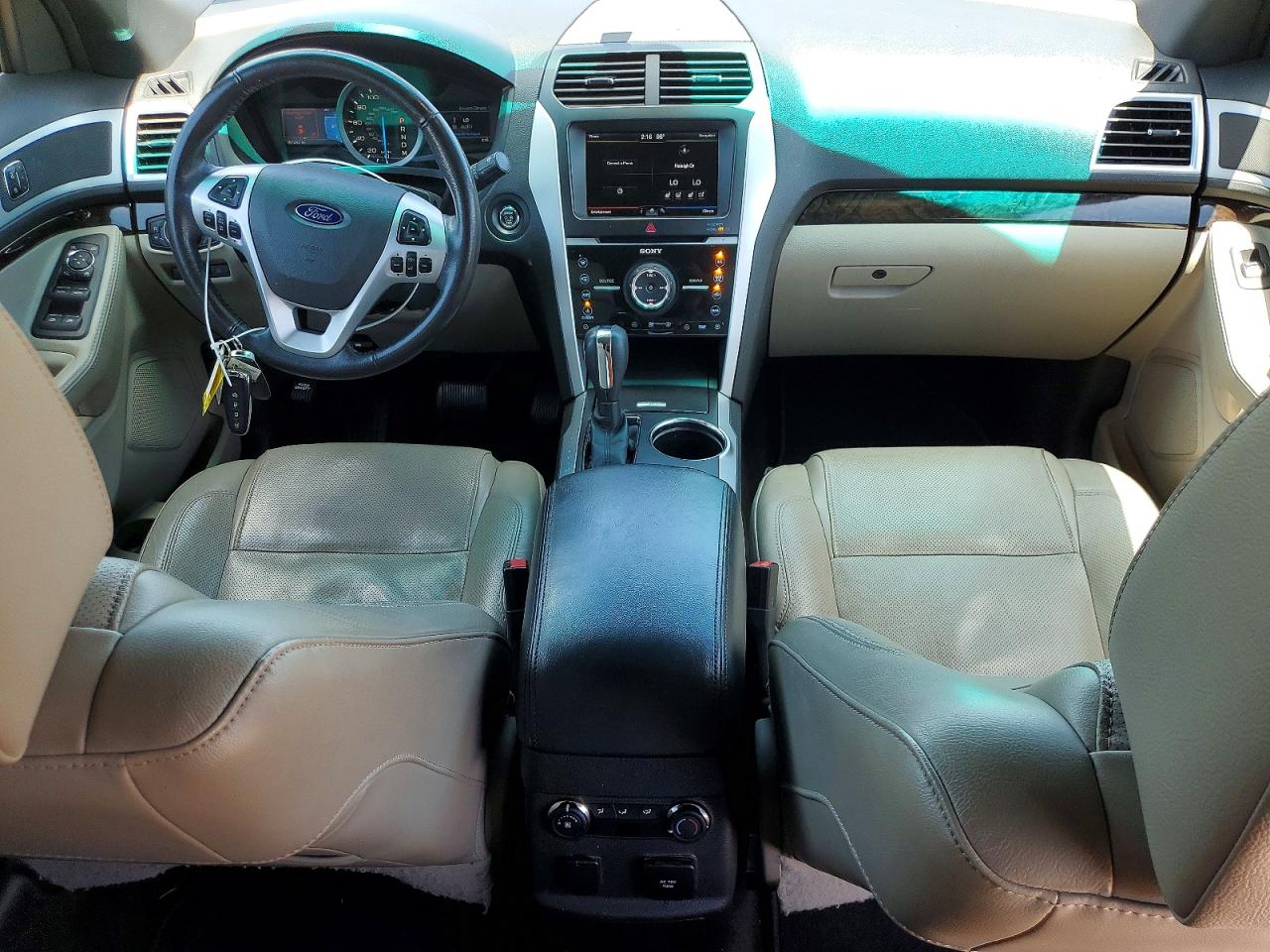 2012 Ford Explorer Limited White vin: 1FMHK8F82CGA40273