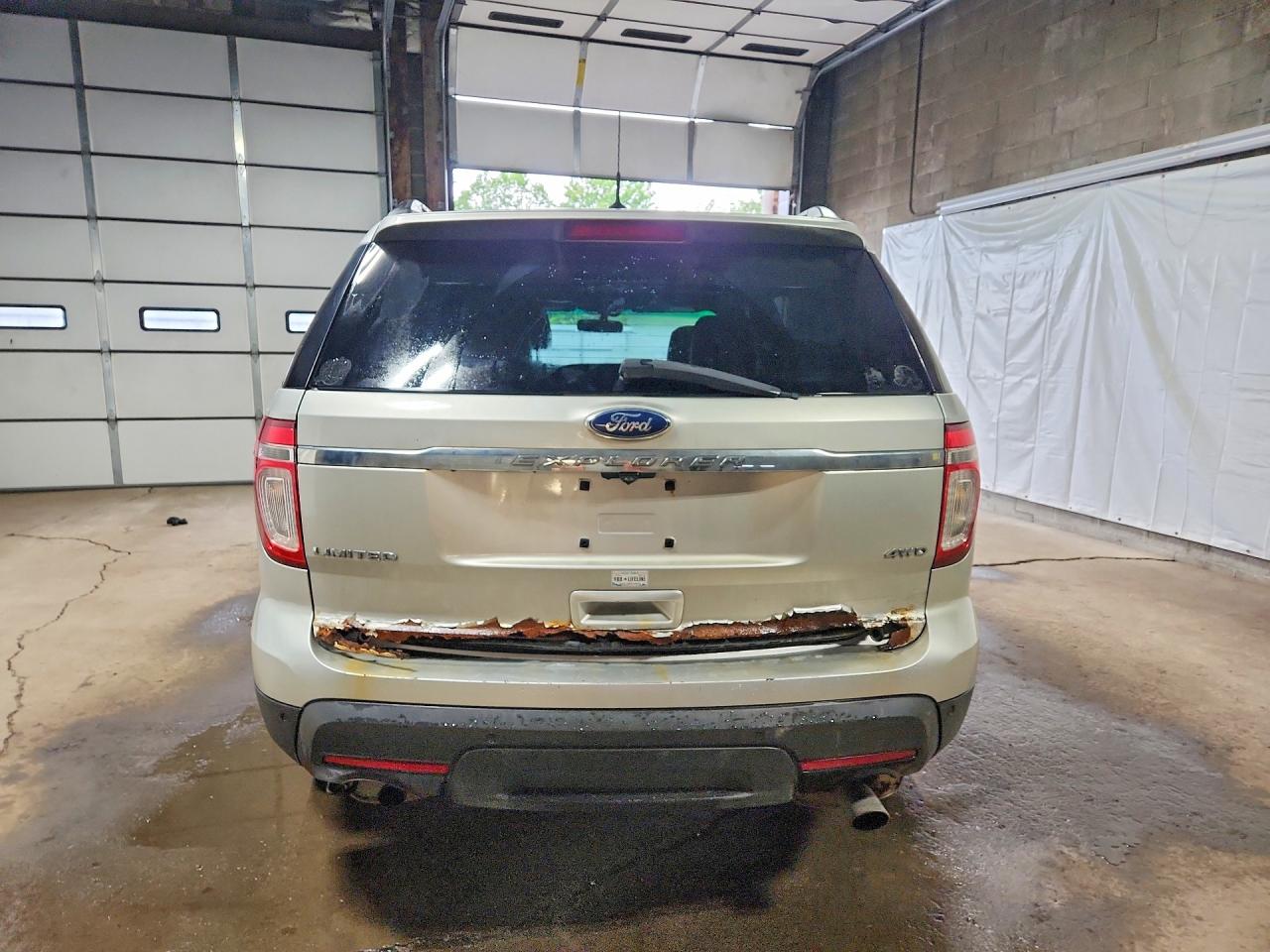 2012 Ford Explorer Limited Gray vin: 1FMHK8F82CGA57820