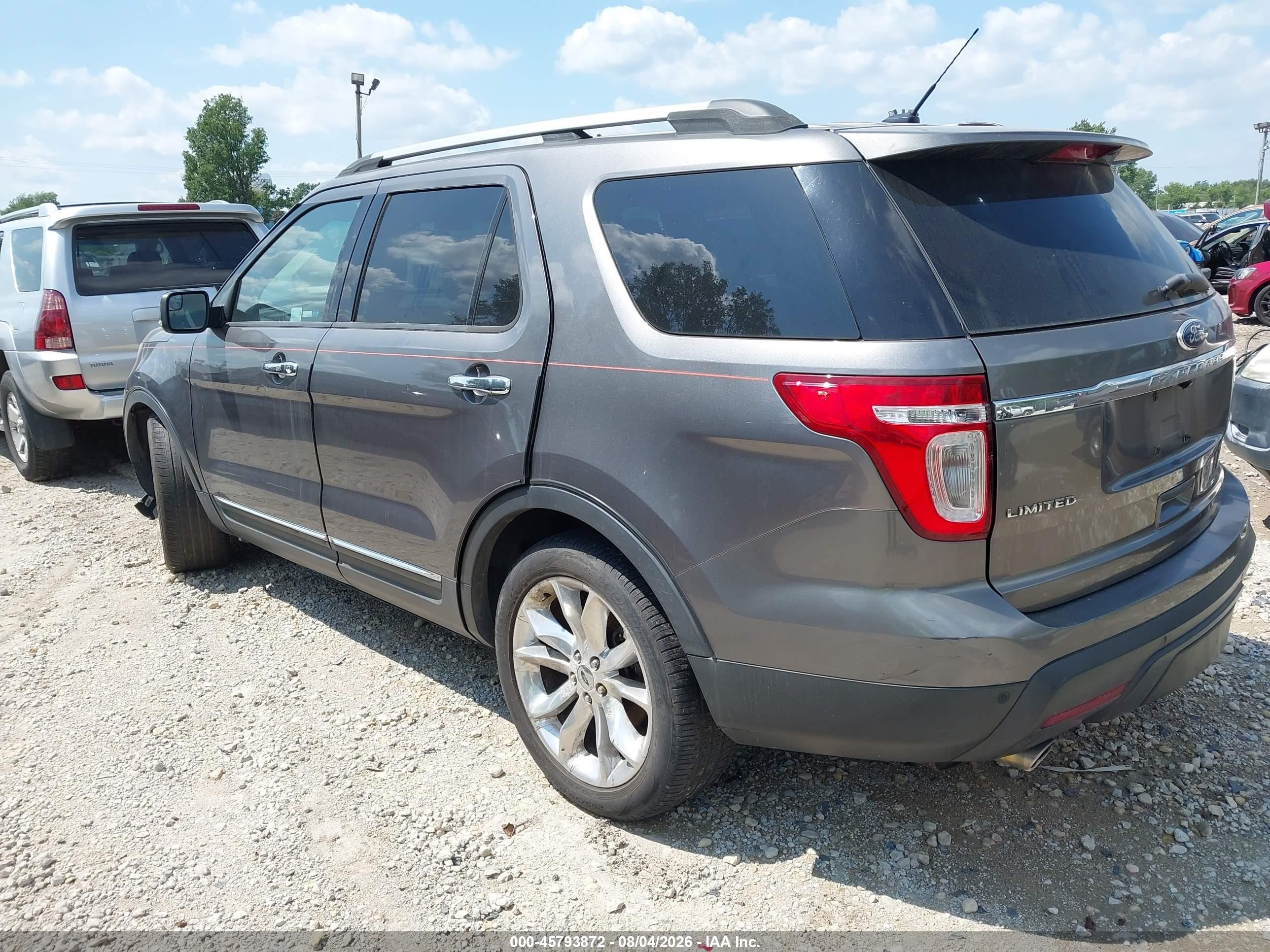 2011 Ford Explorer Limited Gray vin: 1FMHK8F83BGA86662