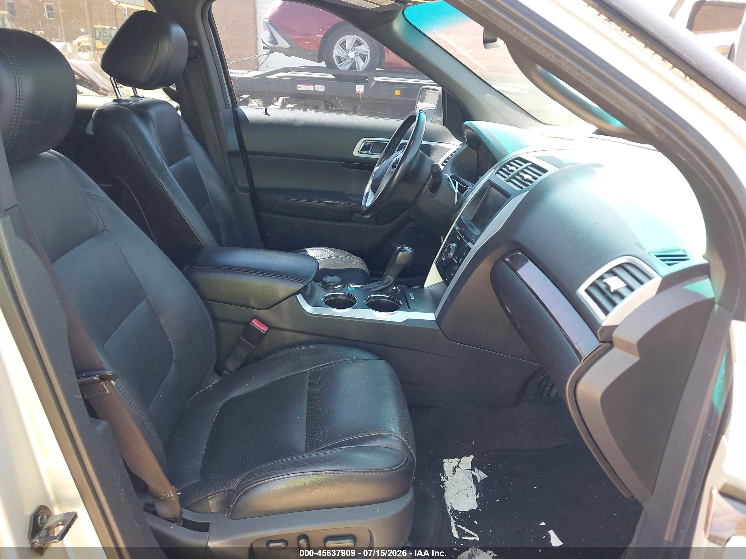 2012 Ford Explorer Limited Silver vin: 1FMHK8F83CGA16354