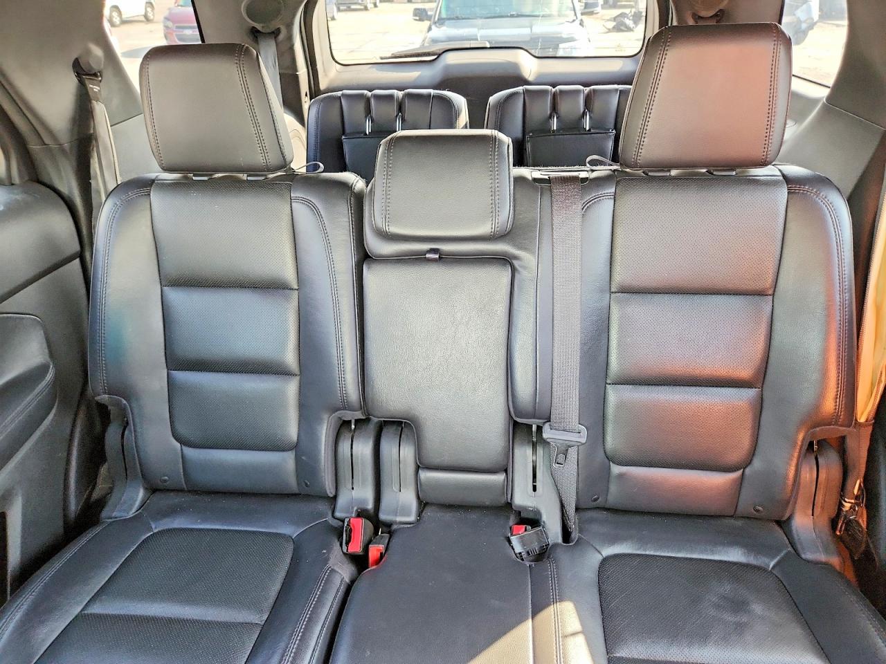 2012 Ford Explorer Limited White vin: 1FMHK8F83CGA35518