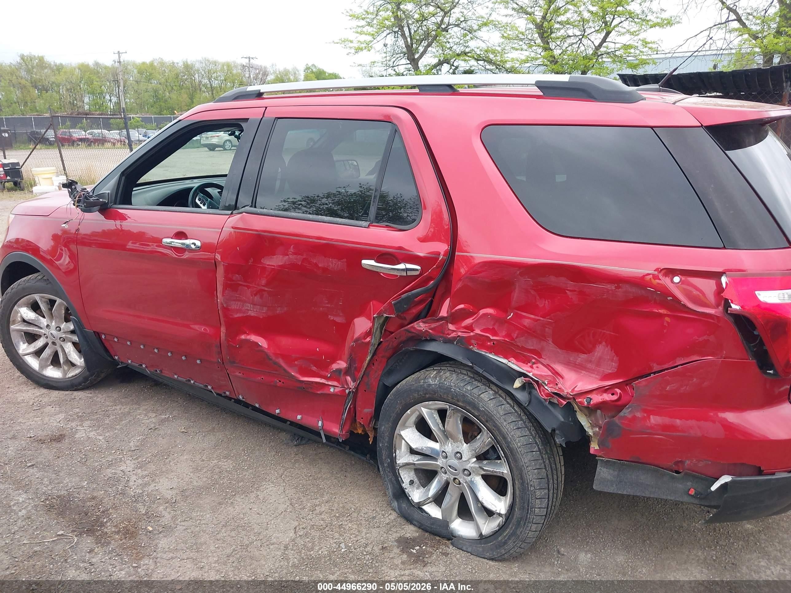 2012 Ford Explorer Limited Red vin: 1FMHK8F83CGA43506