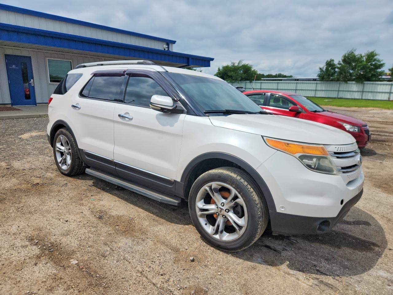 2011 Ford Explorer White vin: 1FMHK8F84BGA01246