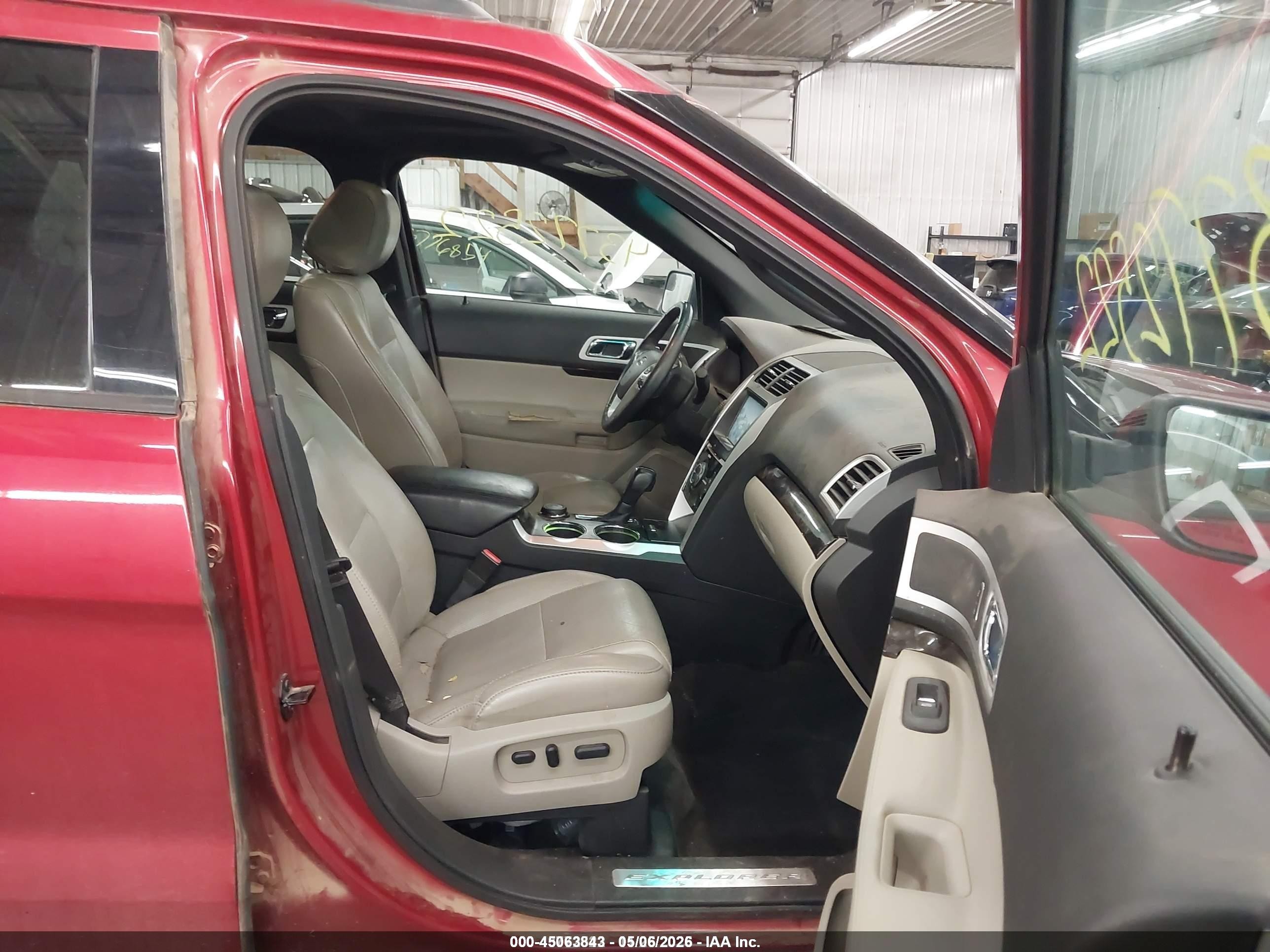 2012 Ford Explorer Limited Red vin: 1FMHK8F84CGA48262