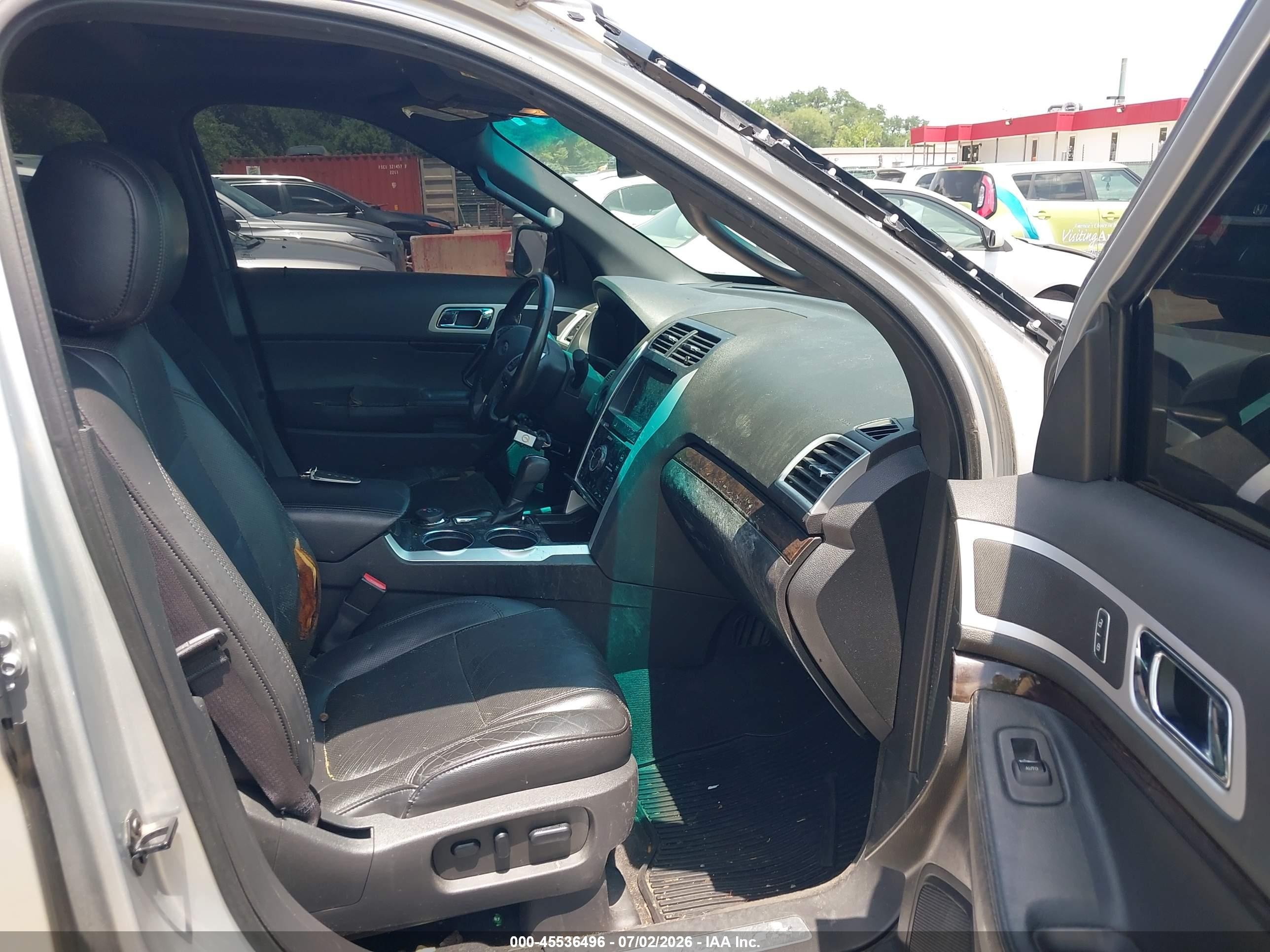 2011 Ford Explorer Limited Silver vin: 1FMHK8F85BGA00963