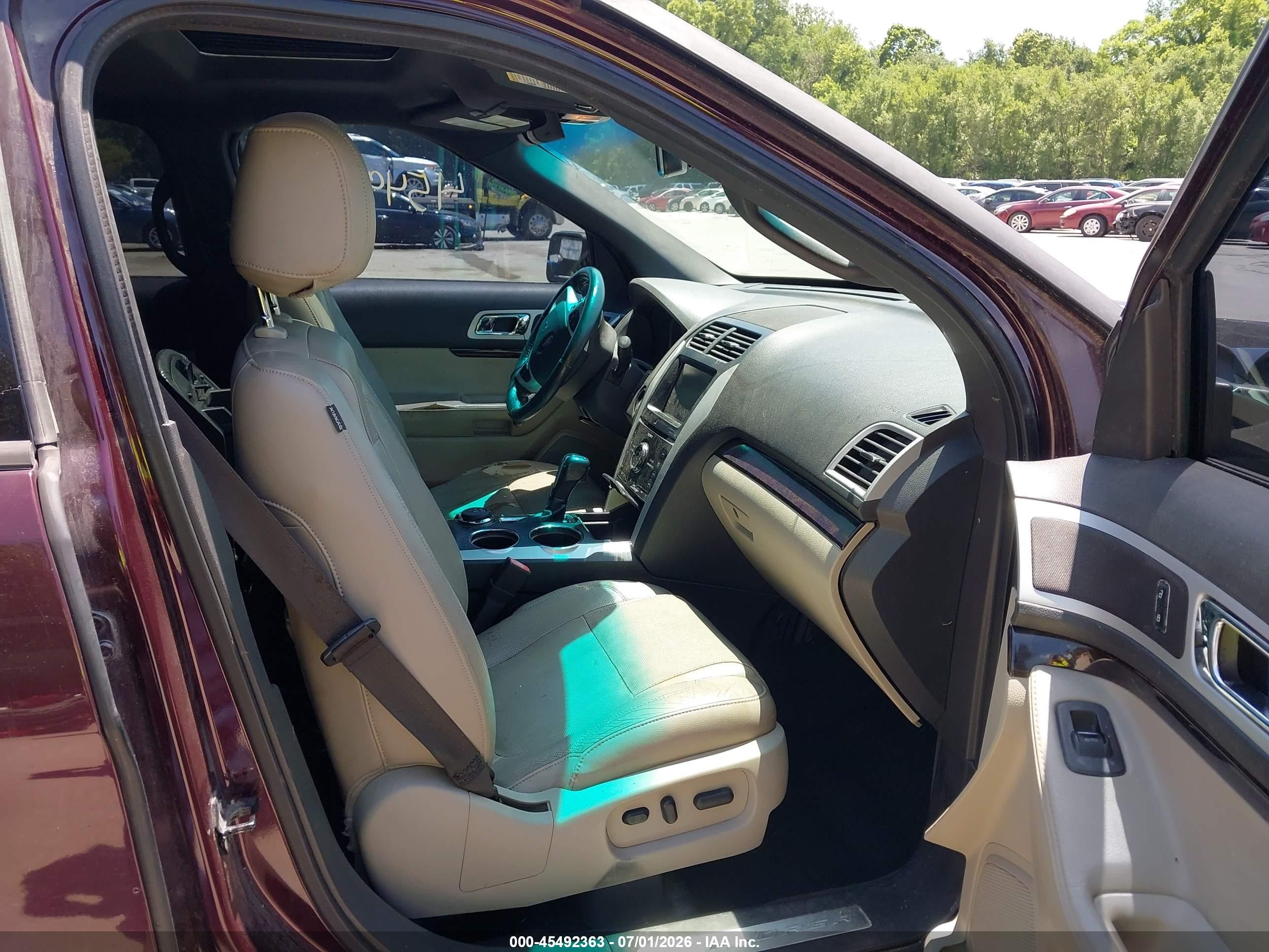 2011 Ford Explorer Limited Maroon vin: 1FMHK8F85BGA01532