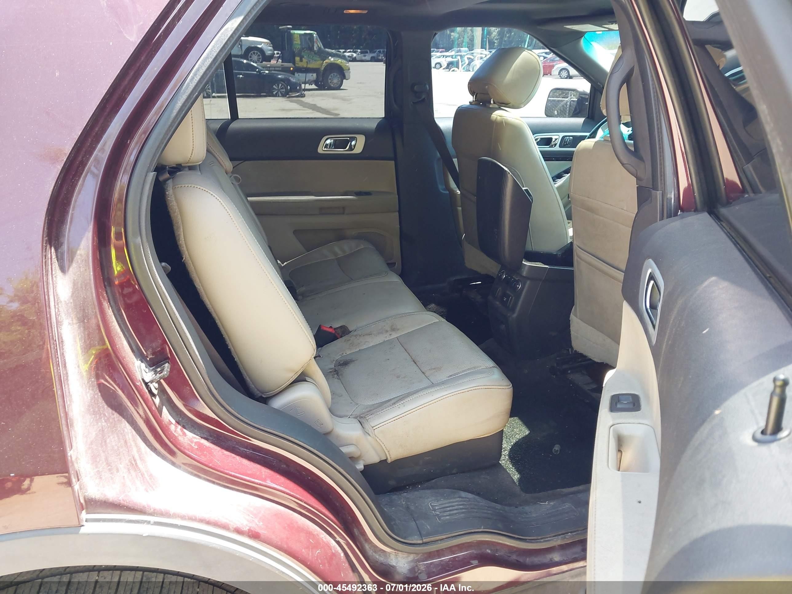 2011 Ford Explorer Limited Maroon vin: 1FMHK8F85BGA01532
