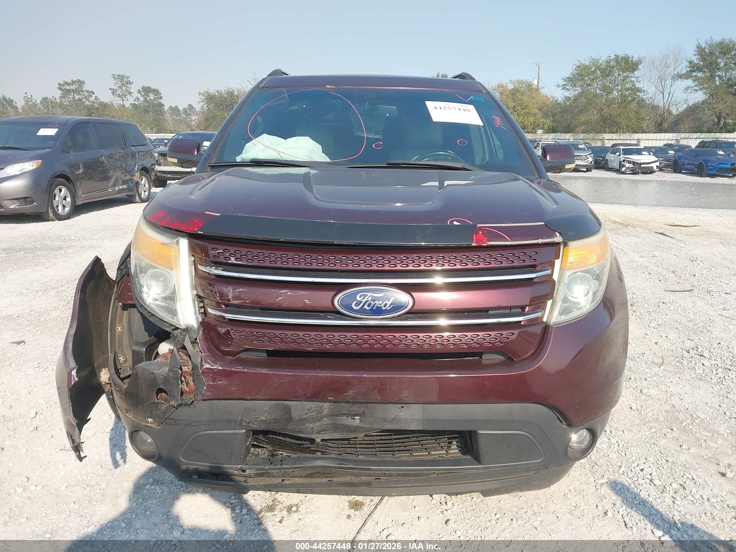 2011 Ford Explorer Limited Maroon vin: 1FMHK8F86BGA05329