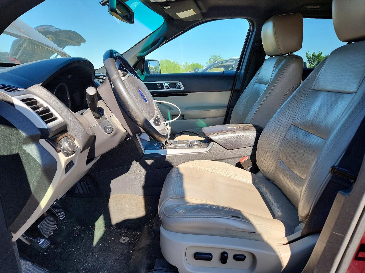 2011 Ford Explorer Limited Burgundy vin: 1FMHK8F86BGA79091
