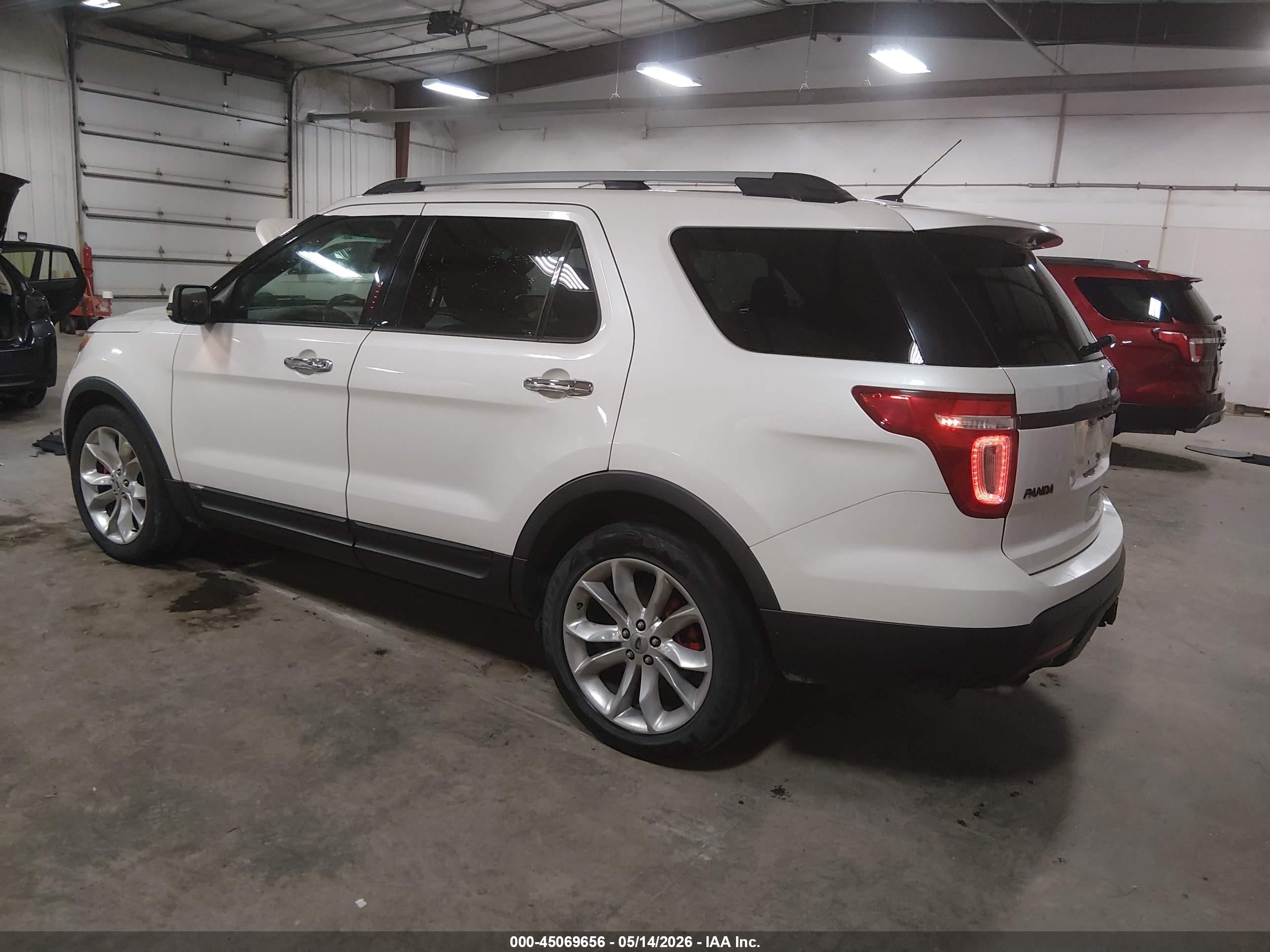 2011 Ford Explorer Limited White vin: 1FMHK8F87BGA08076