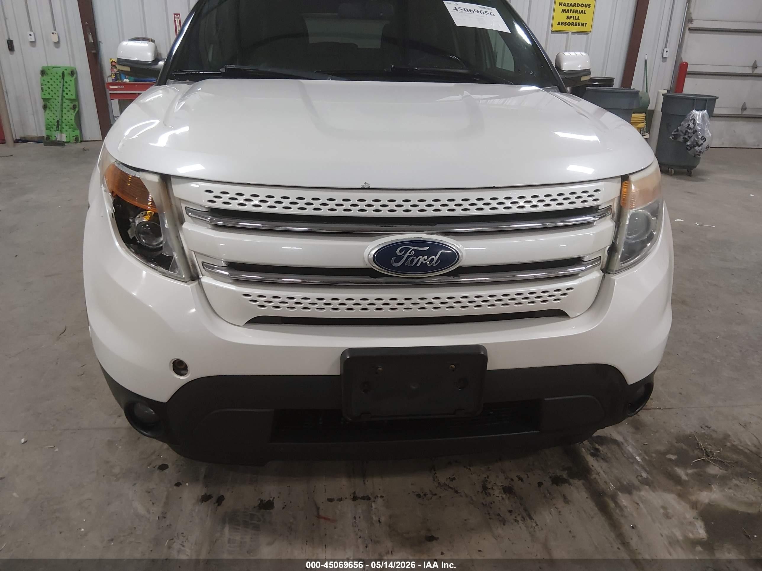 2011 Ford Explorer Limited White vin: 1FMHK8F87BGA08076