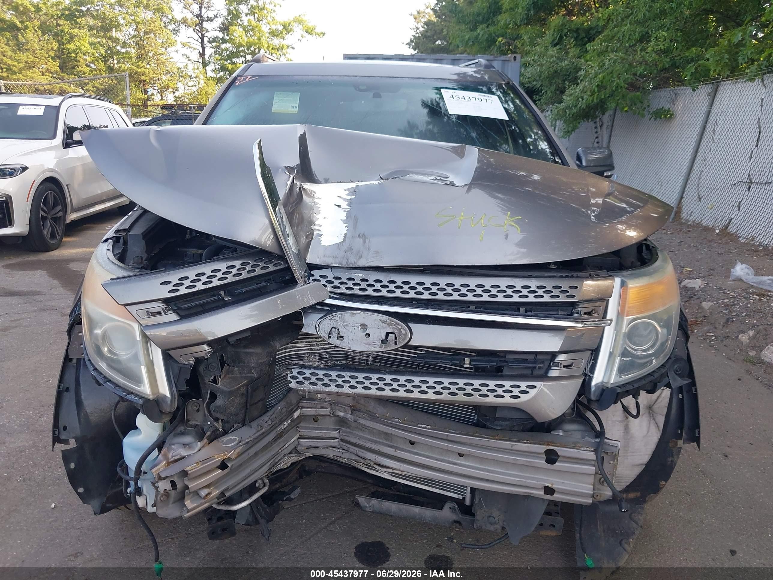 2011 Ford Explorer Limited Gray vin: 1FMHK8F87BGA65930