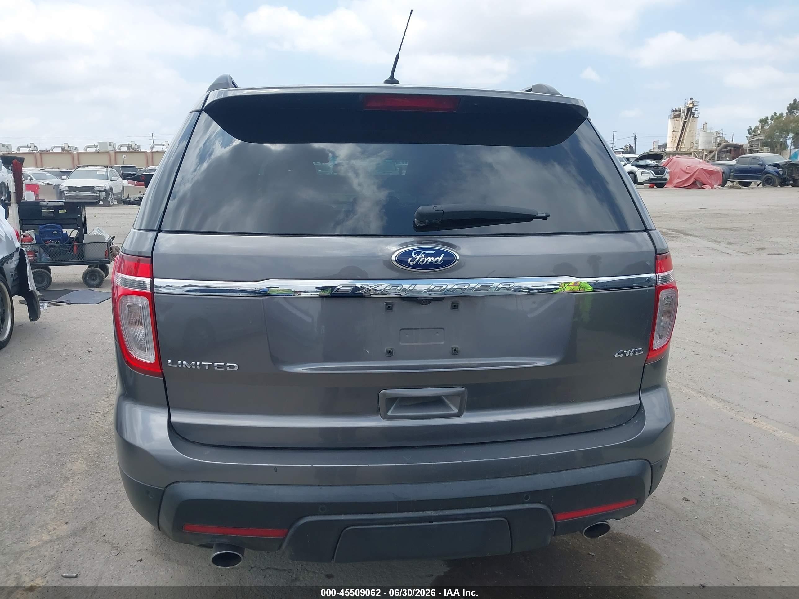 2012 Ford Explorer Limited Серый vin: 1FMHK8F87CGA32086