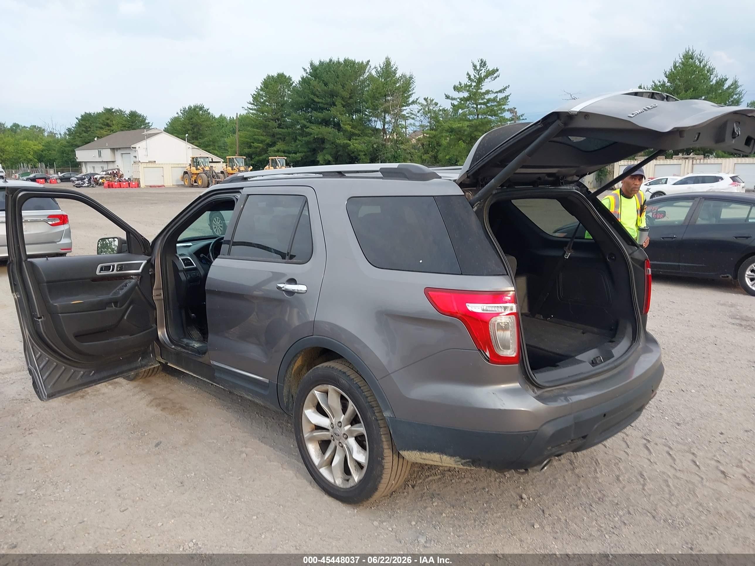 2011 Ford Explorer Limited Gray vin: 1FMHK8F88BGA06417