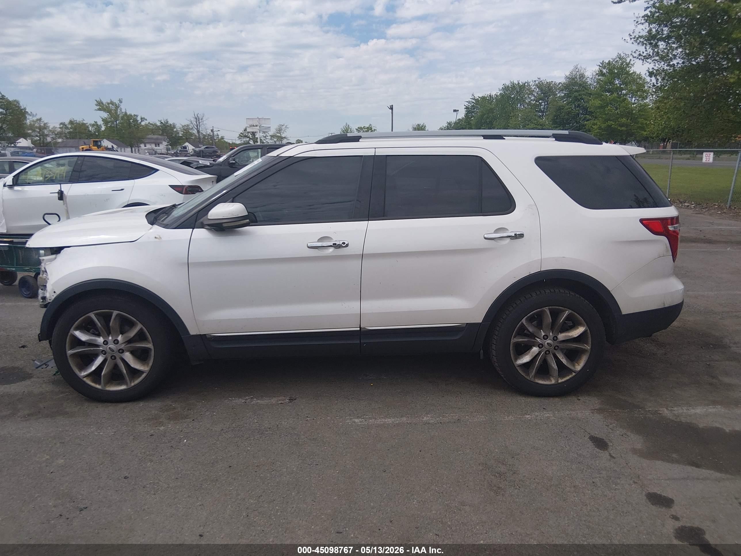 2012 Ford Explorer Limited White vin: 1FMHK8F88CGA07021