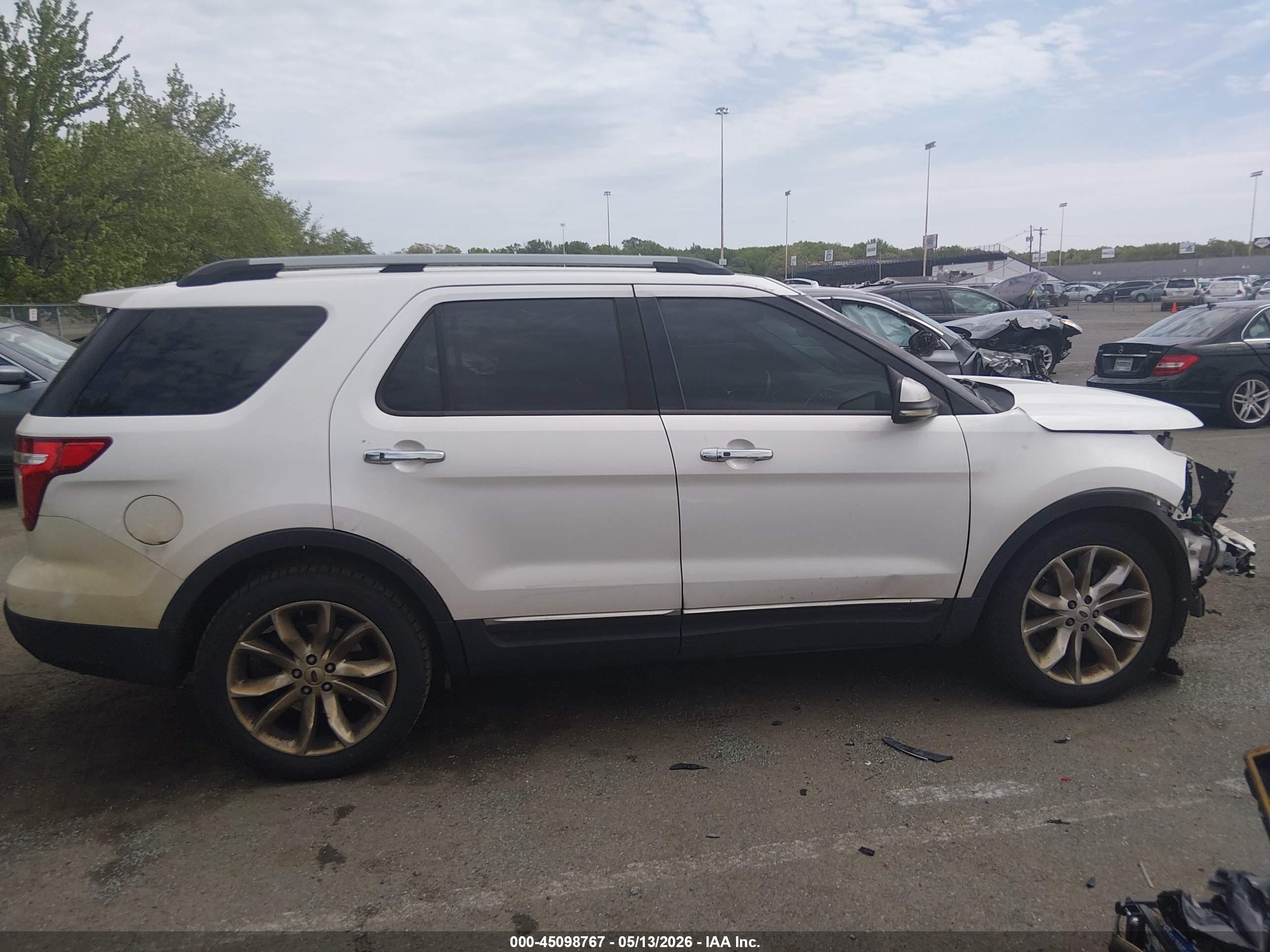 2012 Ford Explorer Limited White vin: 1FMHK8F88CGA07021