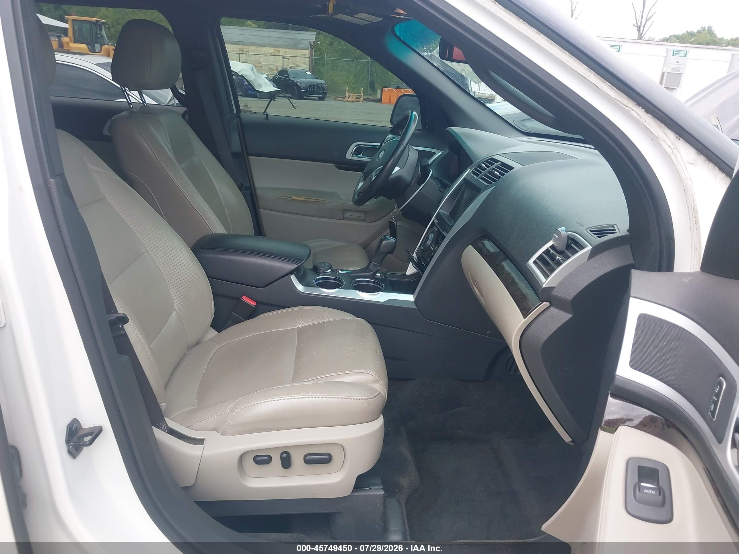 2012 Ford Explorer Limited White vin: 1FMHK8F88CGA51102