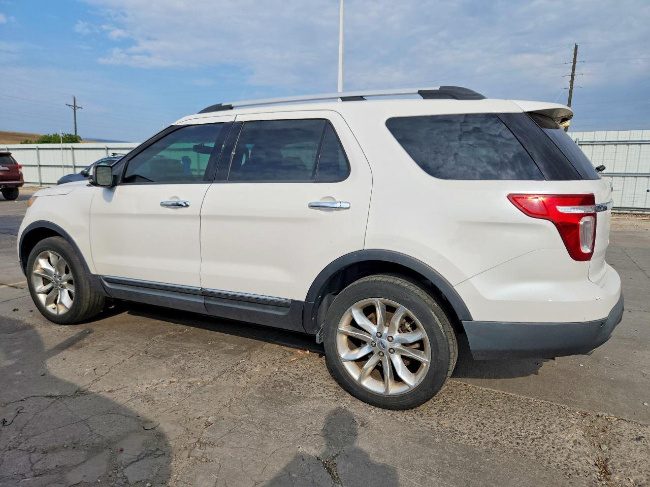 2011 Ford Explorer Limited White vin: 1FMHK8F89BGA32329