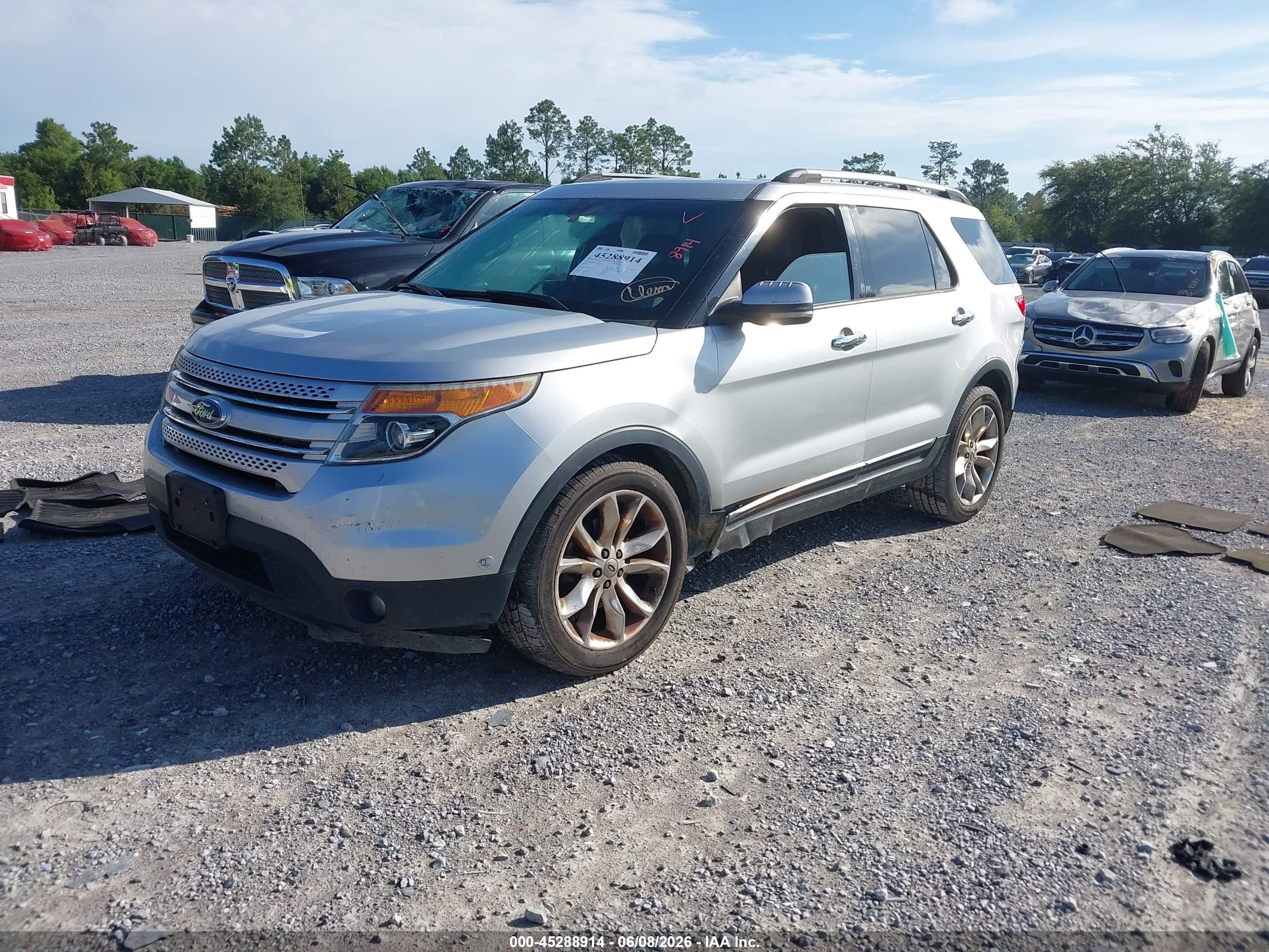 2011 Ford Explorer Limited Silver vin: 1FMHK8F89BGA92059