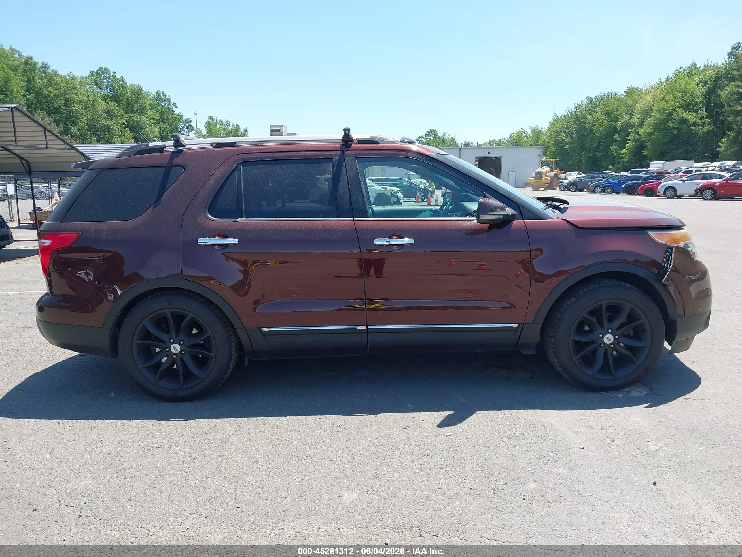 2012 Ford Explorer Limited Burgundy vin: 1FMHK8F89CGA42487