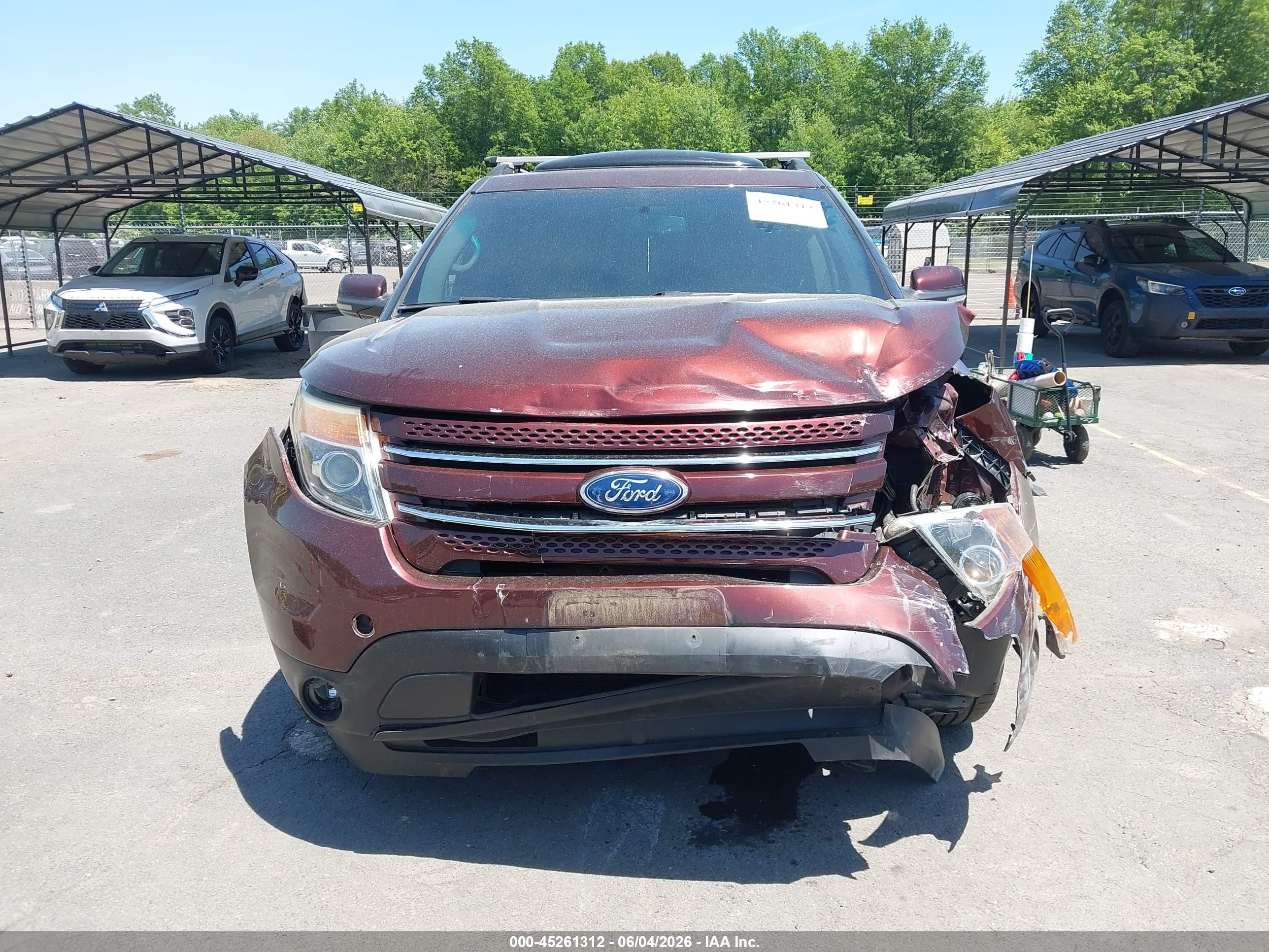 2012 Ford Explorer Limited Burgundy vin: 1FMHK8F89CGA42487