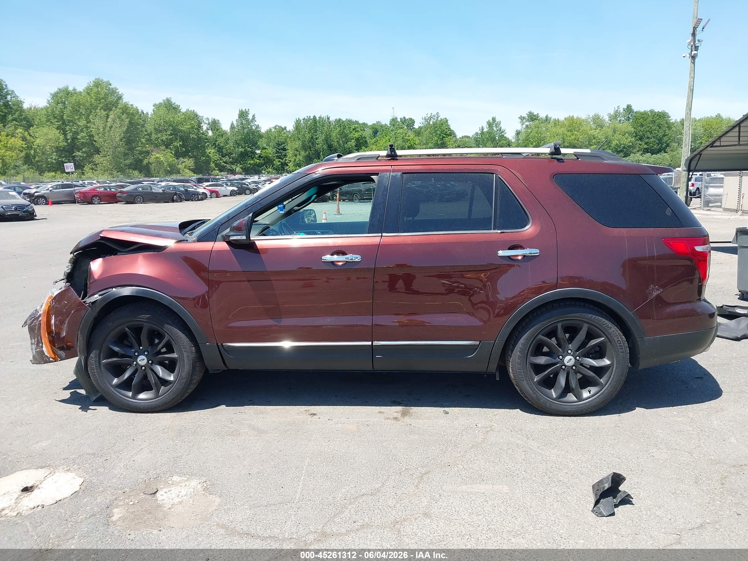 2012 Ford Explorer Limited Burgundy vin: 1FMHK8F89CGA42487