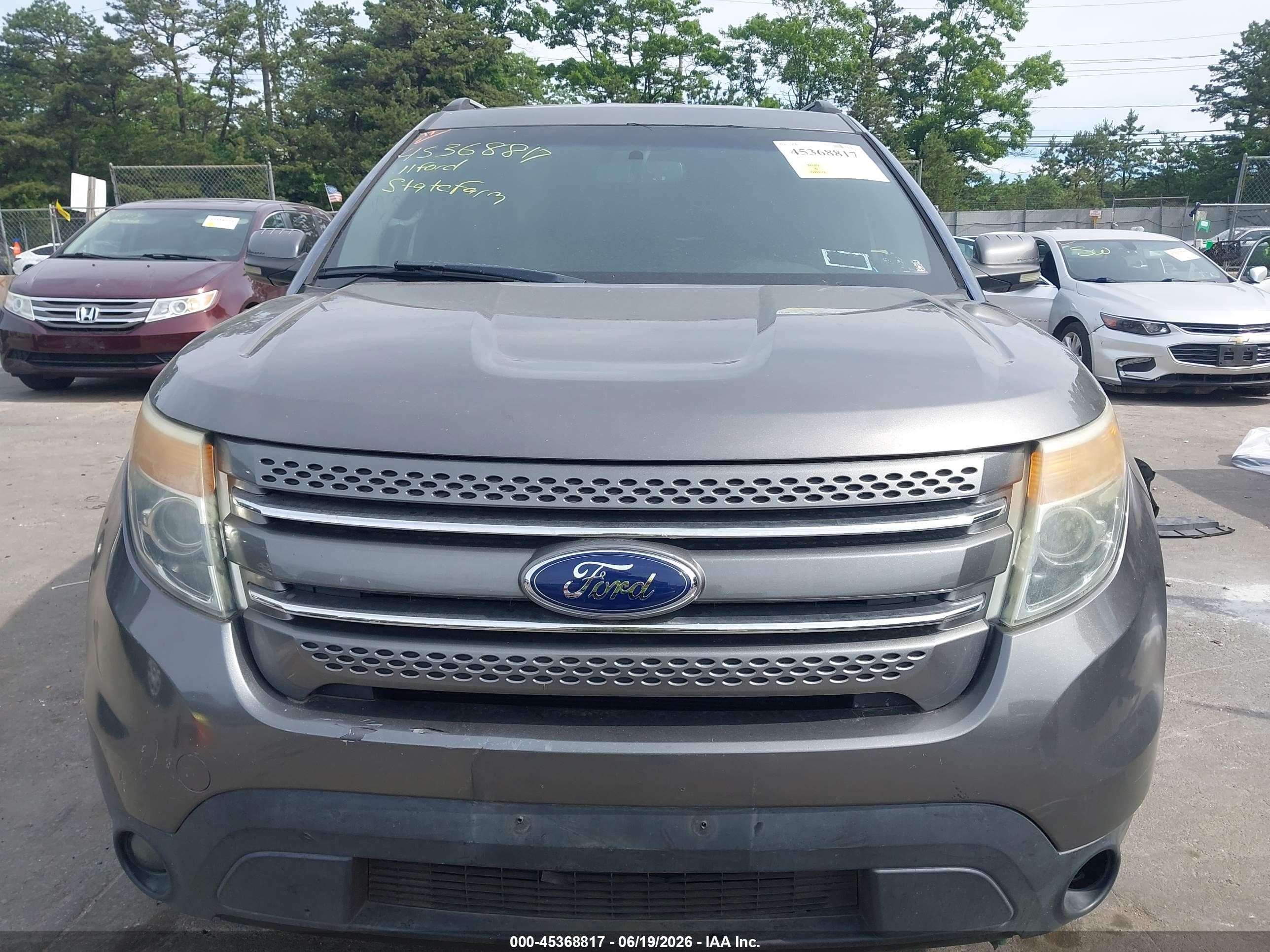 2011 Ford Explorer Limited Серый vin: 1FMHK8F8XBGA44764