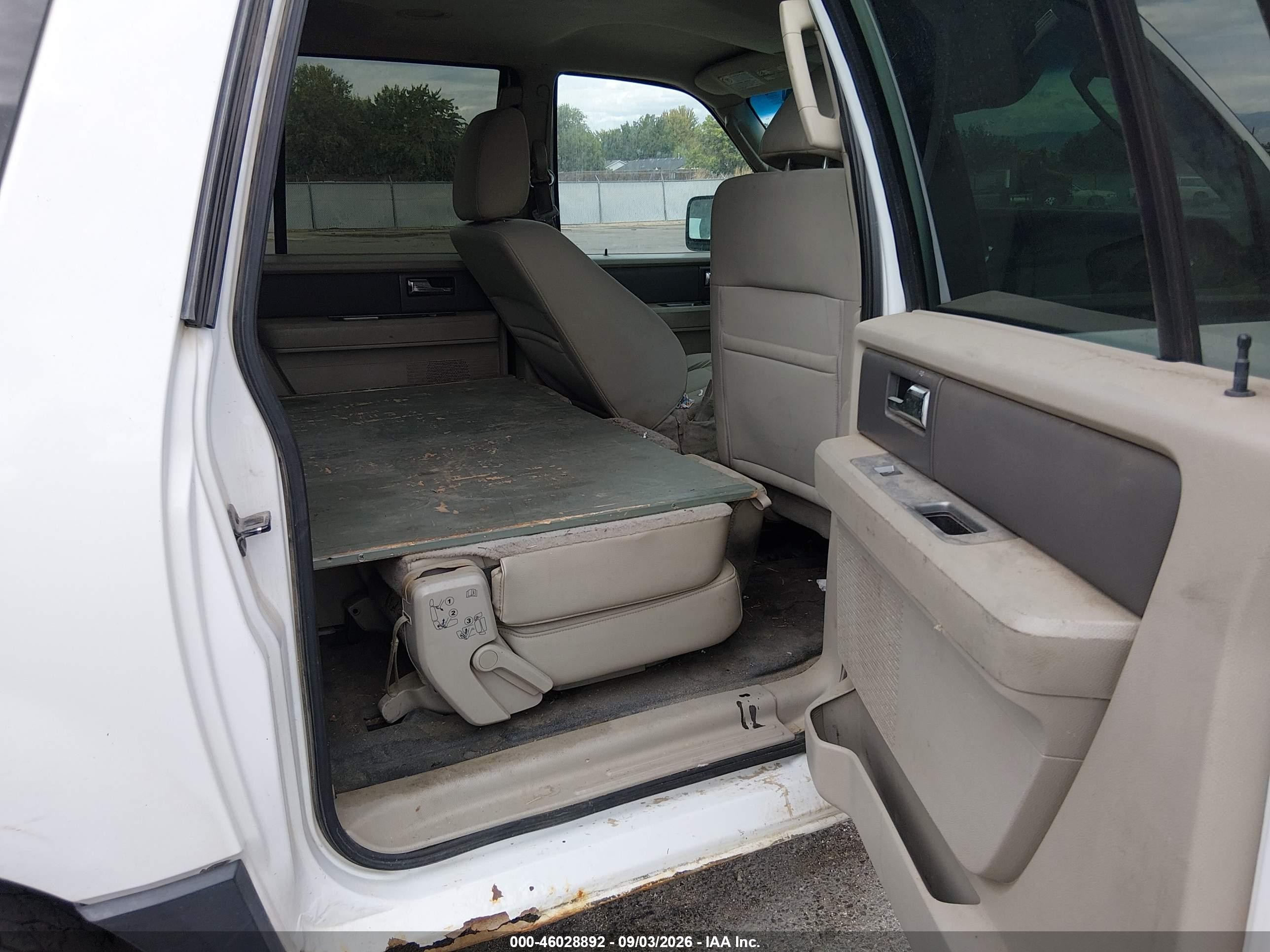 2011 Ford Expedition El Xl Белый vin: 1FMJK1G50BEF19153