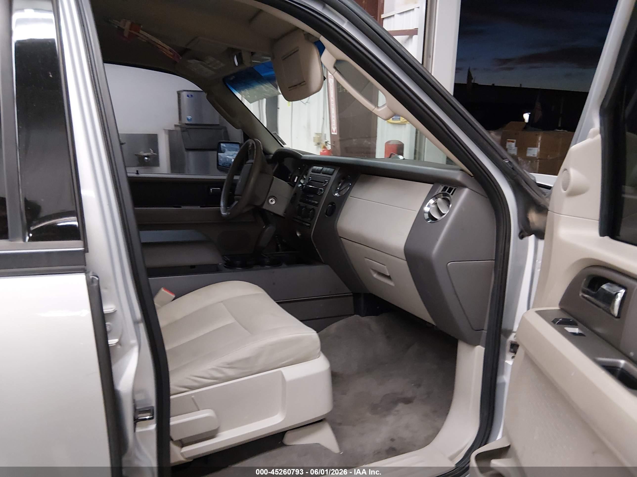 2014 Ford Expedition El Xl Gray vin: 1FMJK1G52EEF59660