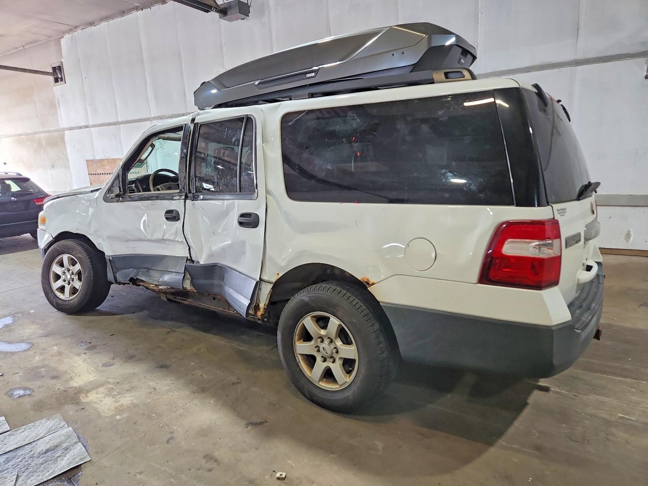 2010 Ford Expedition El Xlt White vin: 1FMJK1G54AEB65054
