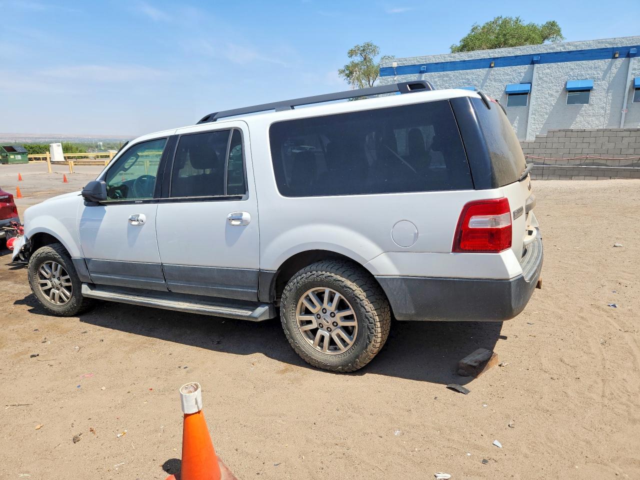 2013 Ford Expedition El Xl White vin: 1FMJK1G57DEF60186