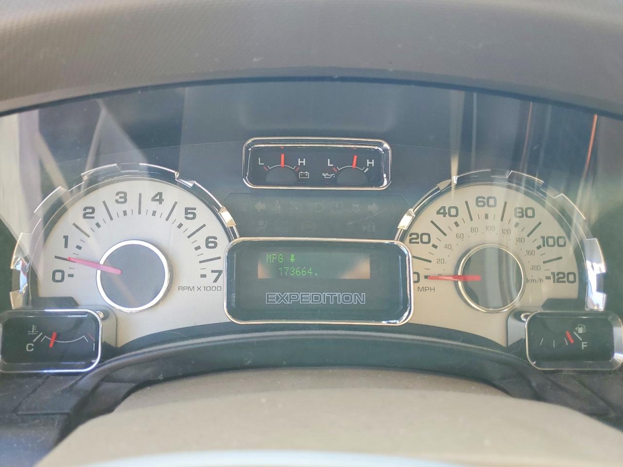 2013 Ford Expedition El Xlt White vin: 1FMJK1H50DEF47598