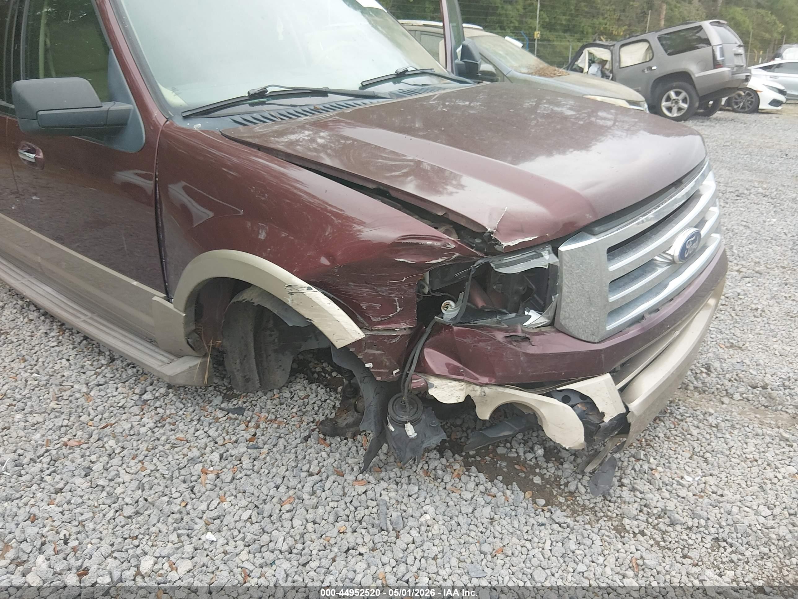 2011 Ford Expedition El Xlt Burgundy vin: 1FMJK1H51BEF34078