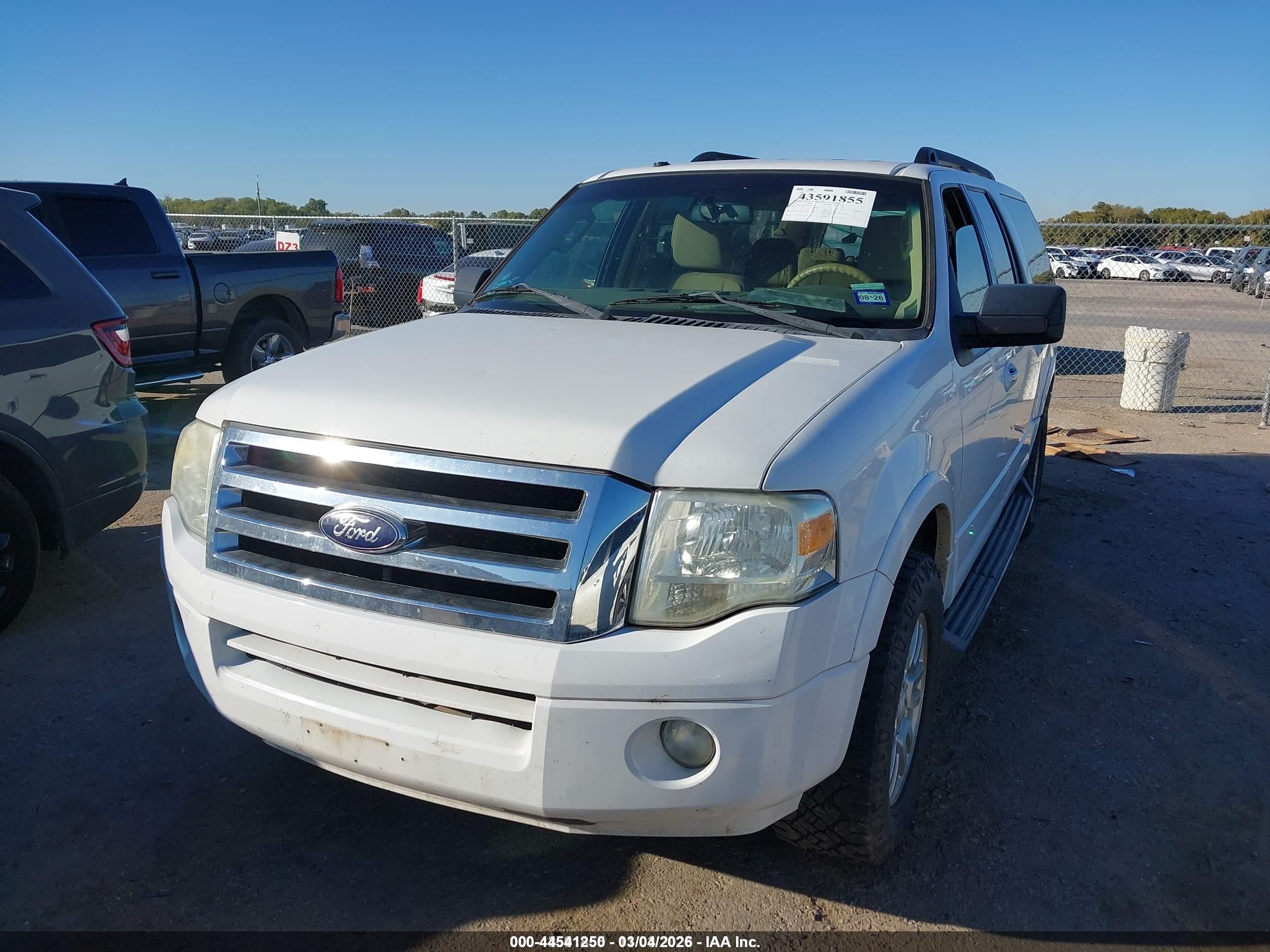 2013 Ford Expedition El Xlt White vin: 1FMJK1H52DEF70090