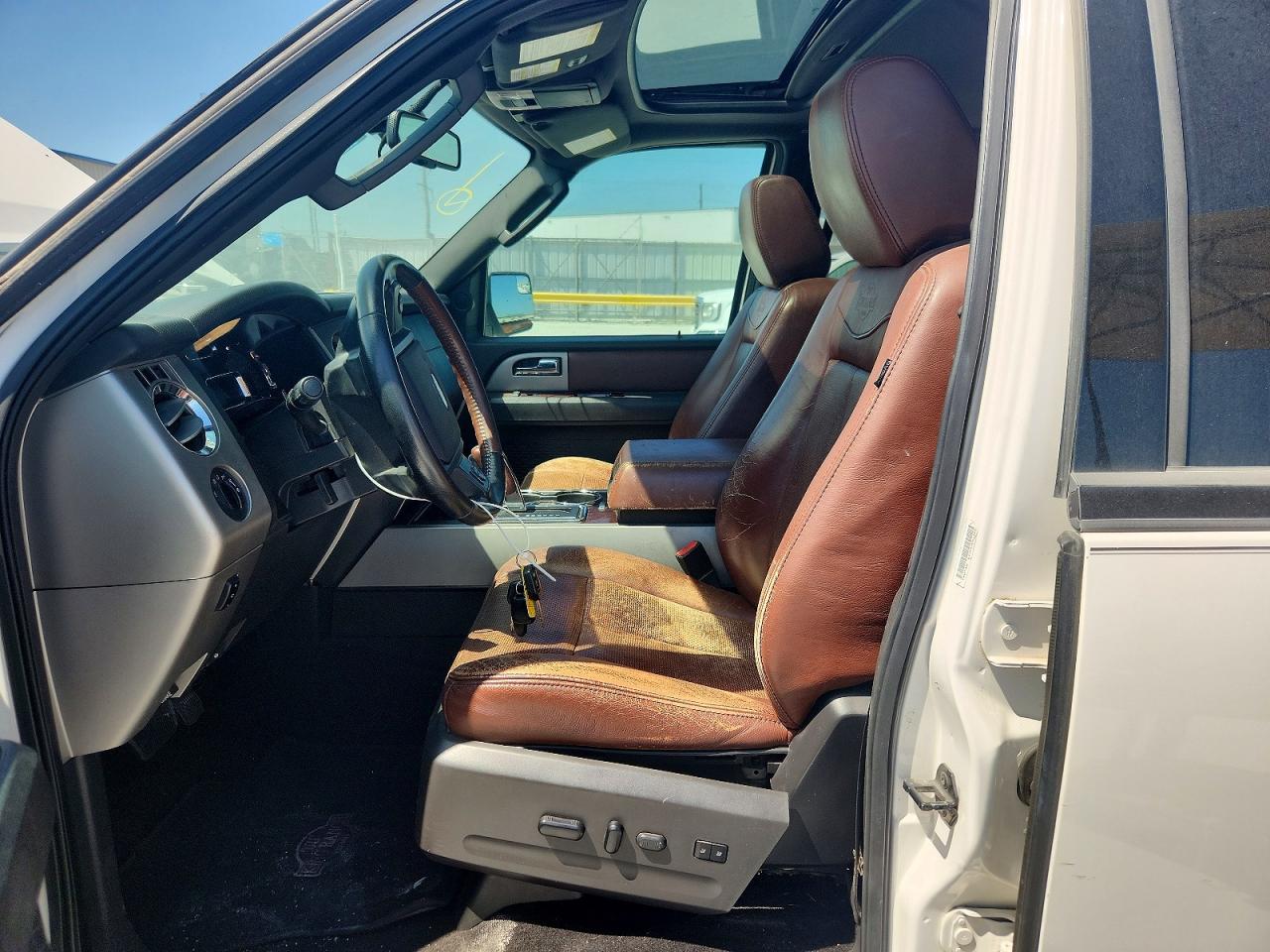2012 Ford Expedition El Xlt White vin: 1FMJK1H56CEF13616