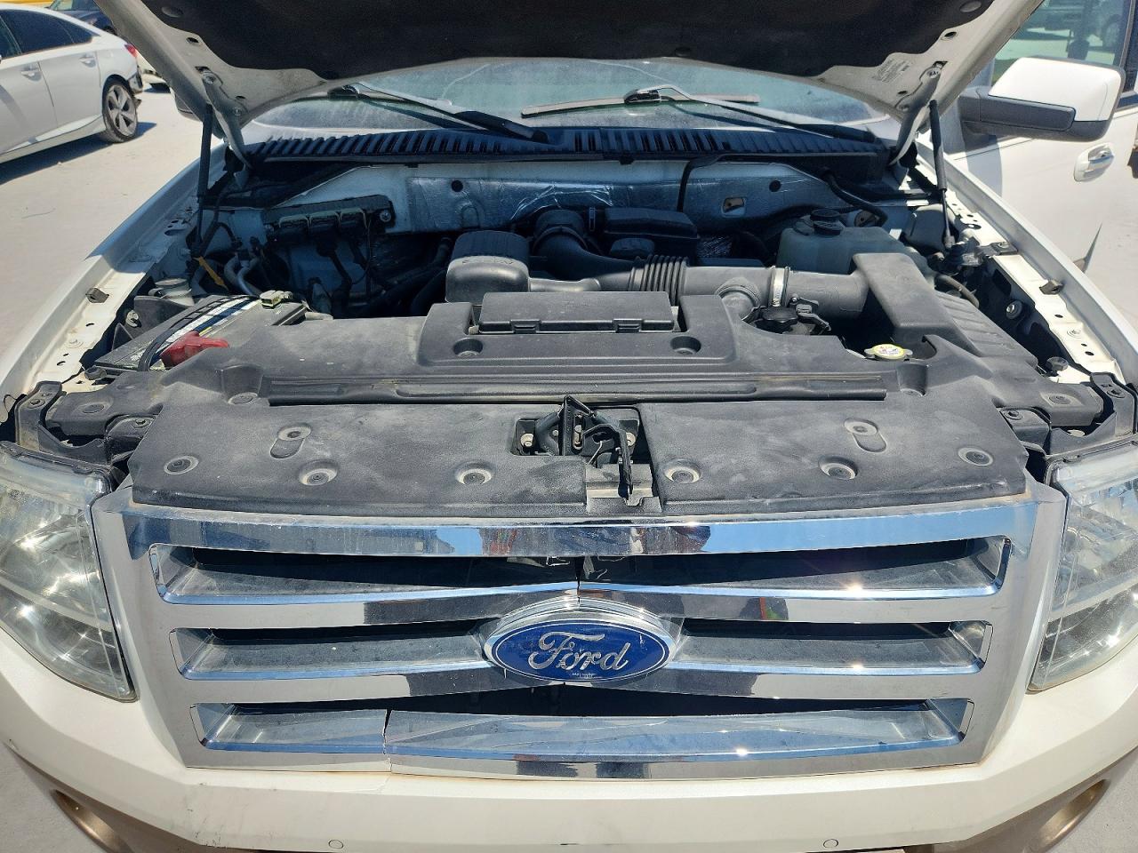 2012 Ford Expedition El Xlt White vin: 1FMJK1H56CEF13616