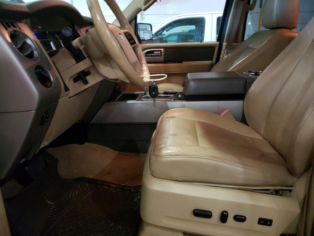 2014 Ford Expedition El Xlt Two Tone vin: 1FMJK1H59EEF42062