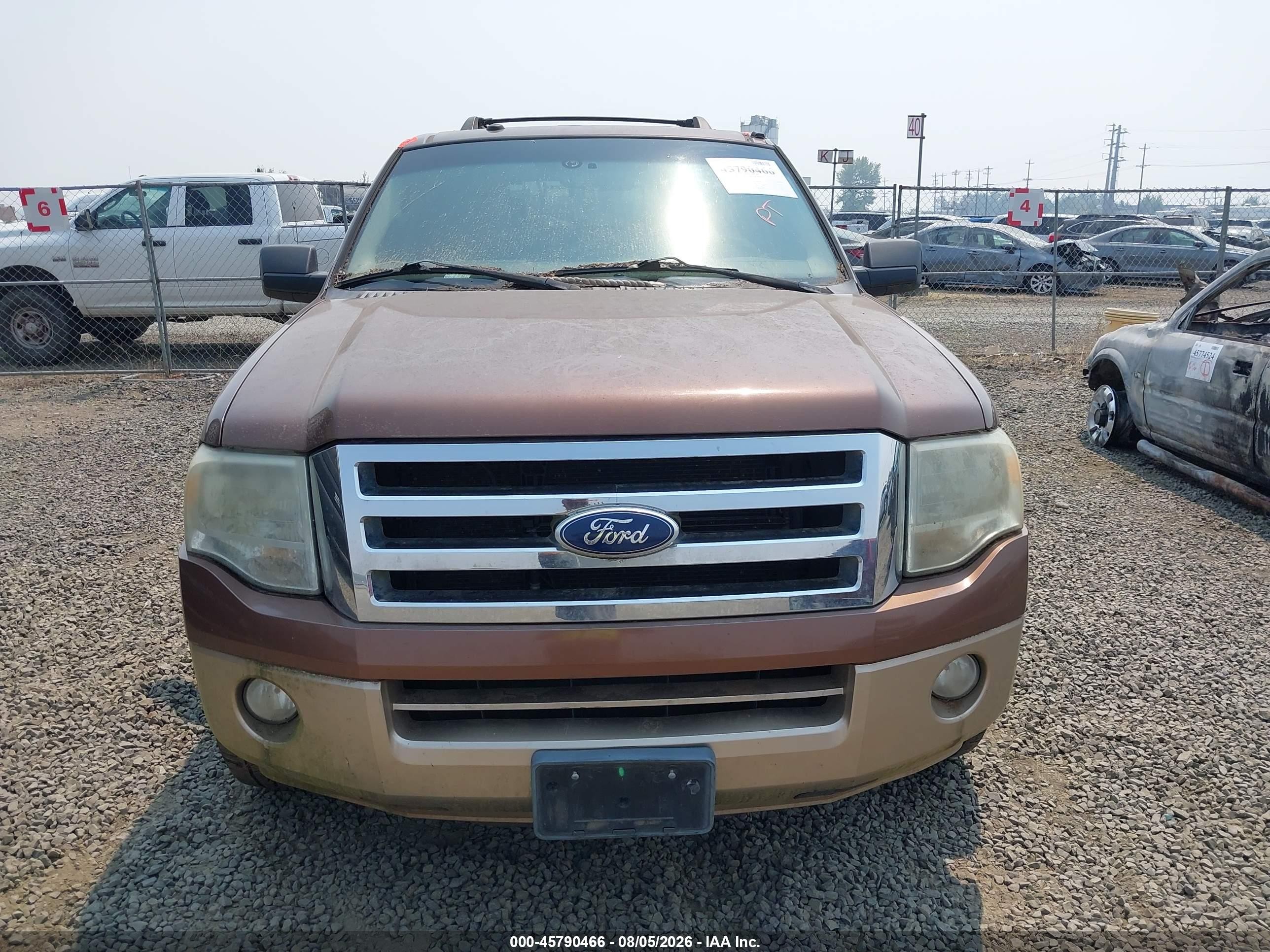 2011 Ford Expedition El Xlt Brown vin: 1FMJK1H5XBEF47184