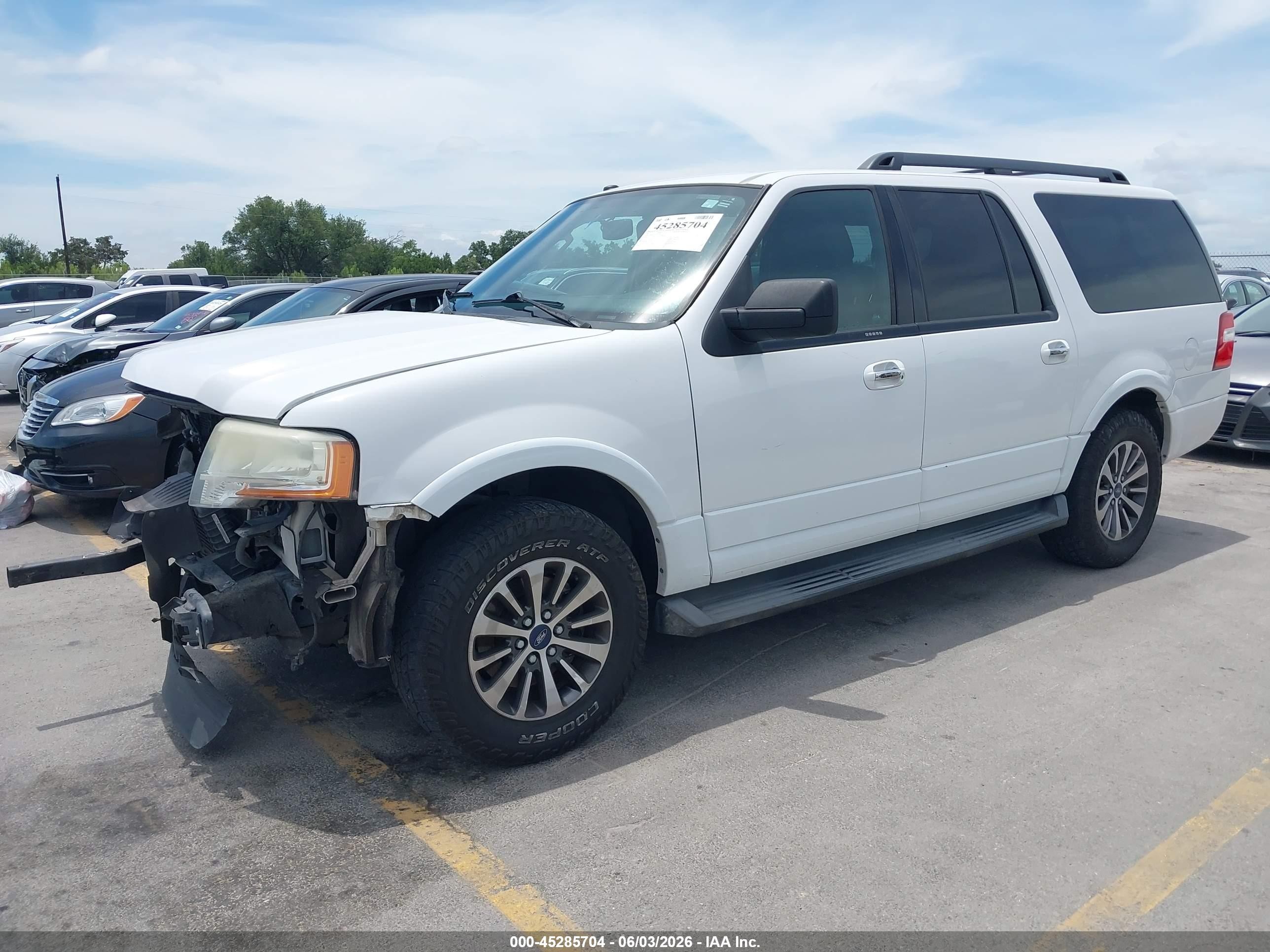 2015 Ford Expedition El Xlt White vin: 1FMJK1HT1FEF26776