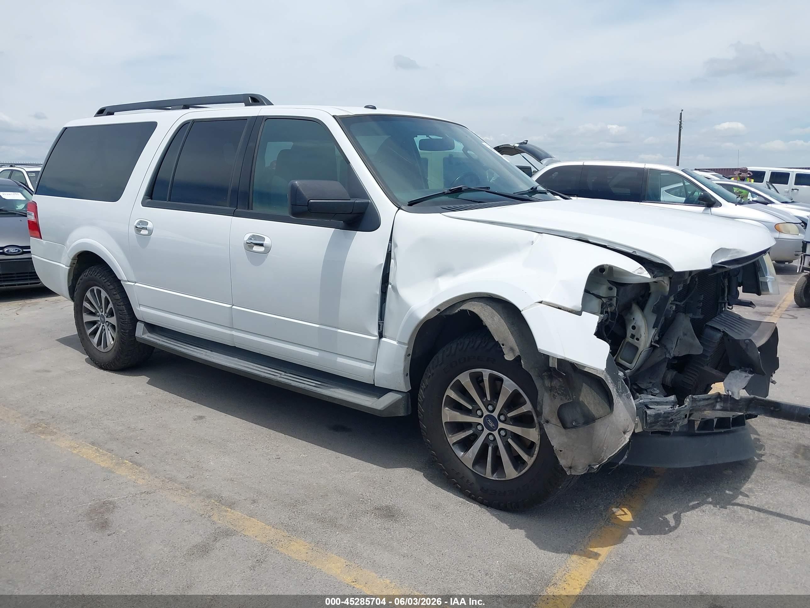 2015 Ford Expedition El Xlt White vin: 1FMJK1HT1FEF26776