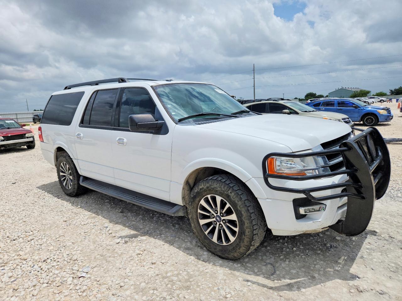 2015 Ford Expedition El Xlt White vin: 1FMJK1HT2FEF09453